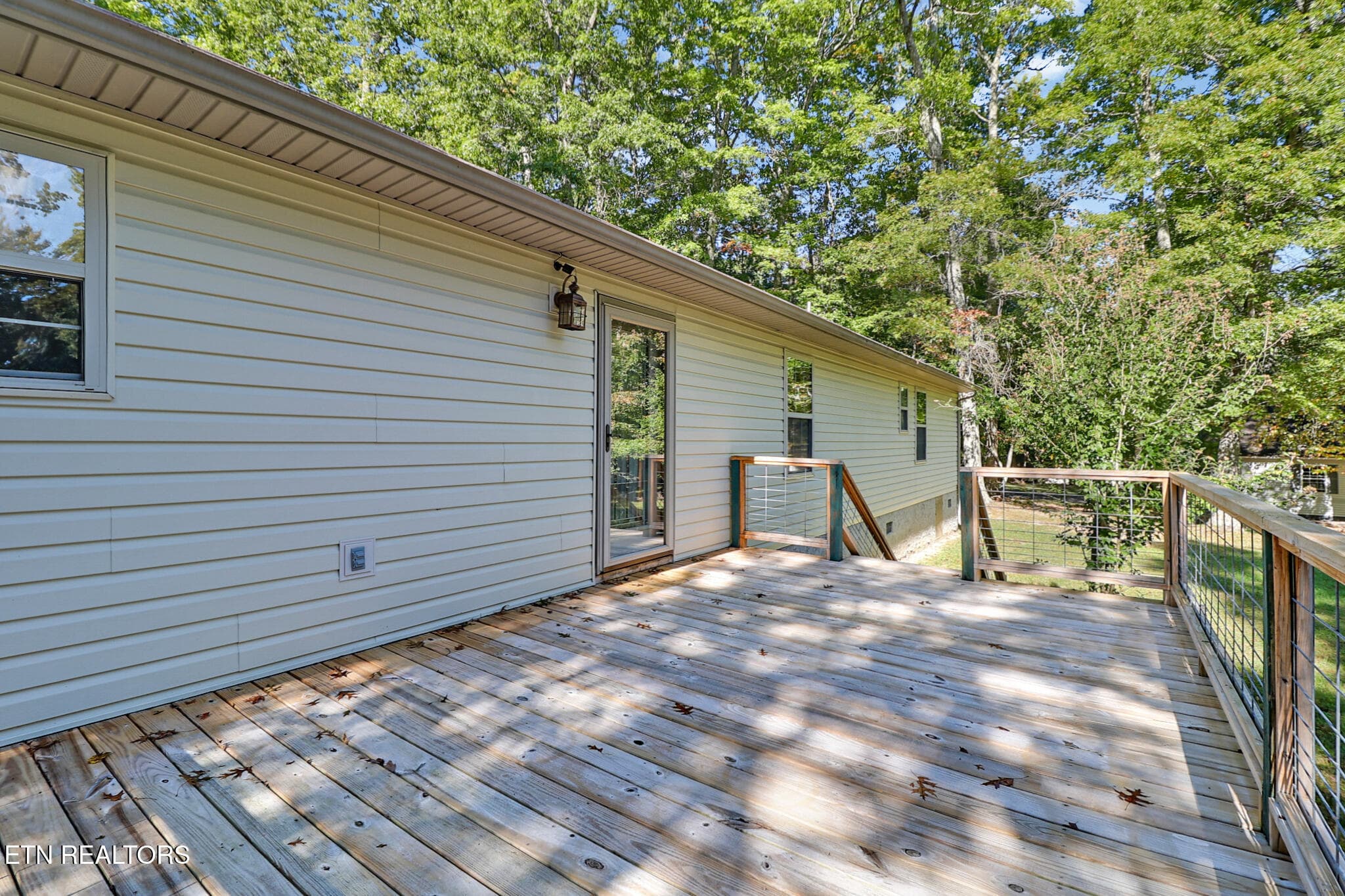 Deck - 118 Robin Hood Drive, Crossville, TN 38555, Crossville