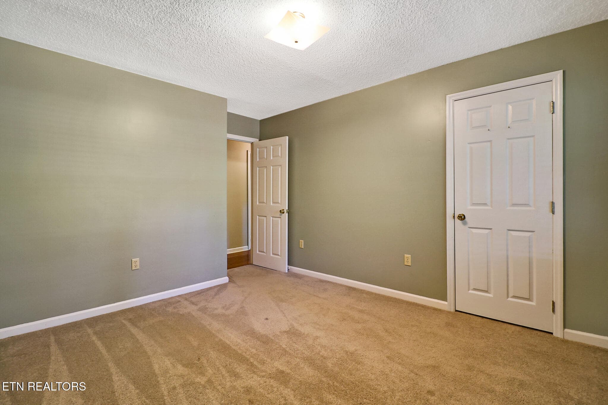 Bedroom - 118 Robin Hood Drive, Crossville, TN 38555, Crossville