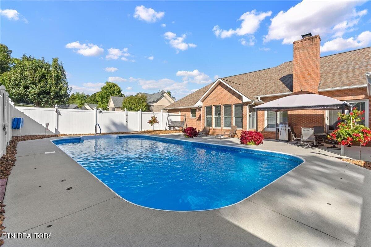 29-407 Mount View Rd-25 - 407 Mountain View Rd, Madisonville, TN 37354