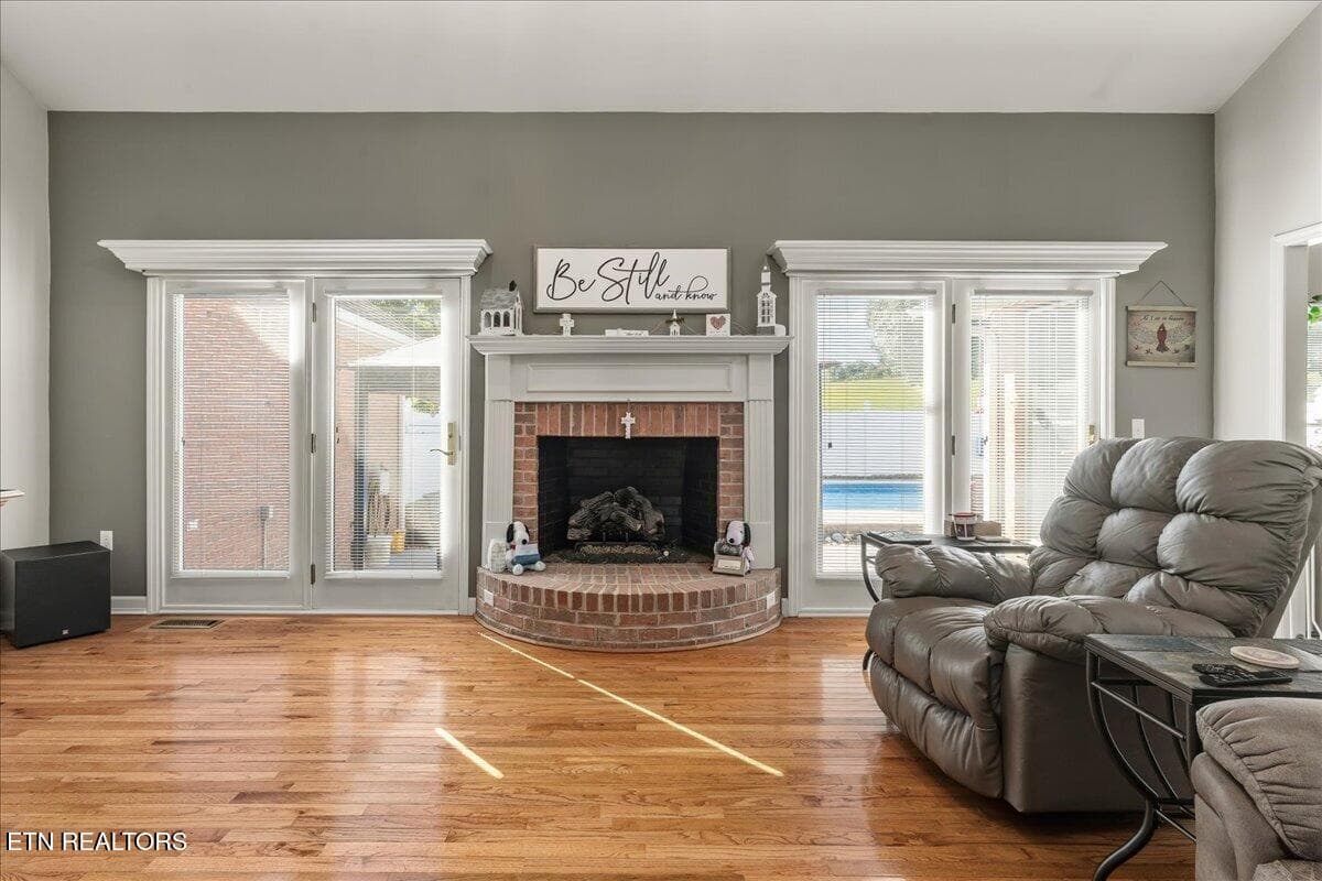 08-407 Mount View Rd-4 - 407 Mountain View Rd, Madisonville, TN 37354