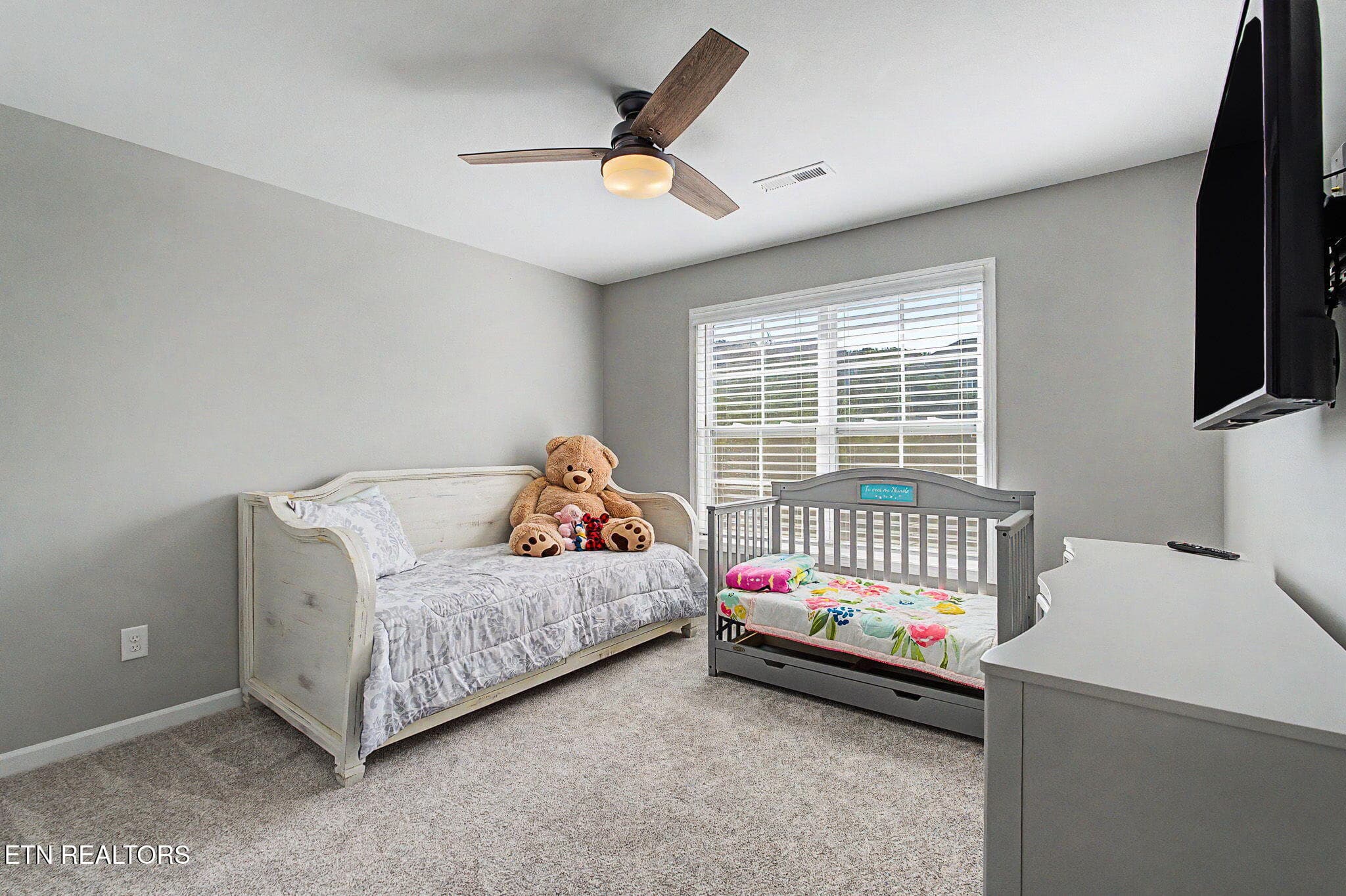 Guest Bedroom - 2039 Highland Ridge Lane, Knoxville, TN 37932, Knoxville
