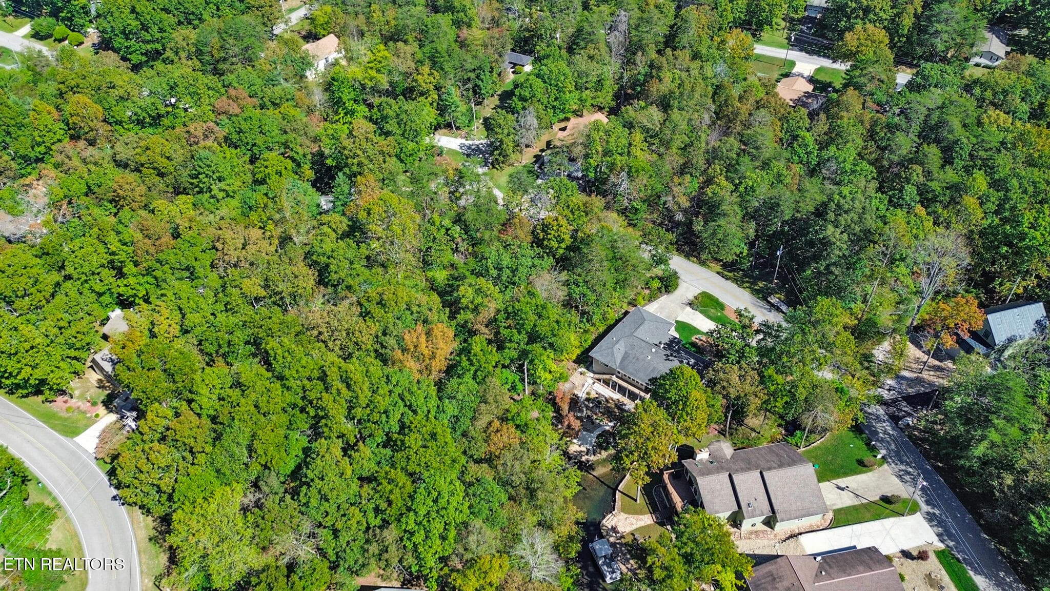 dji_0521-dji_0523 - 201 Meadowview Drive, Crossville, TN 38558, Crossville