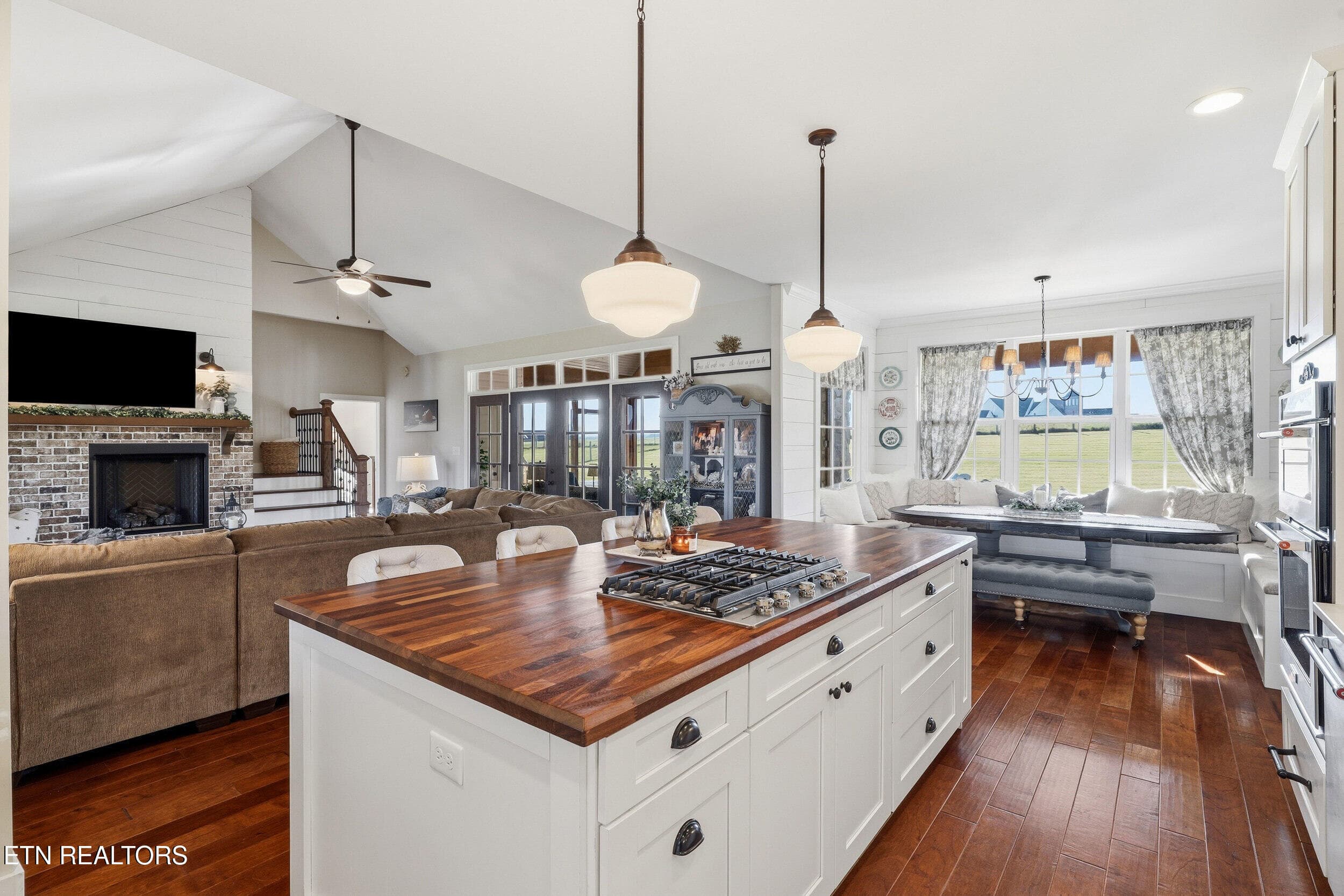 041 - 3604 Pineview Rd, Maryville, TN 37803, Maryville