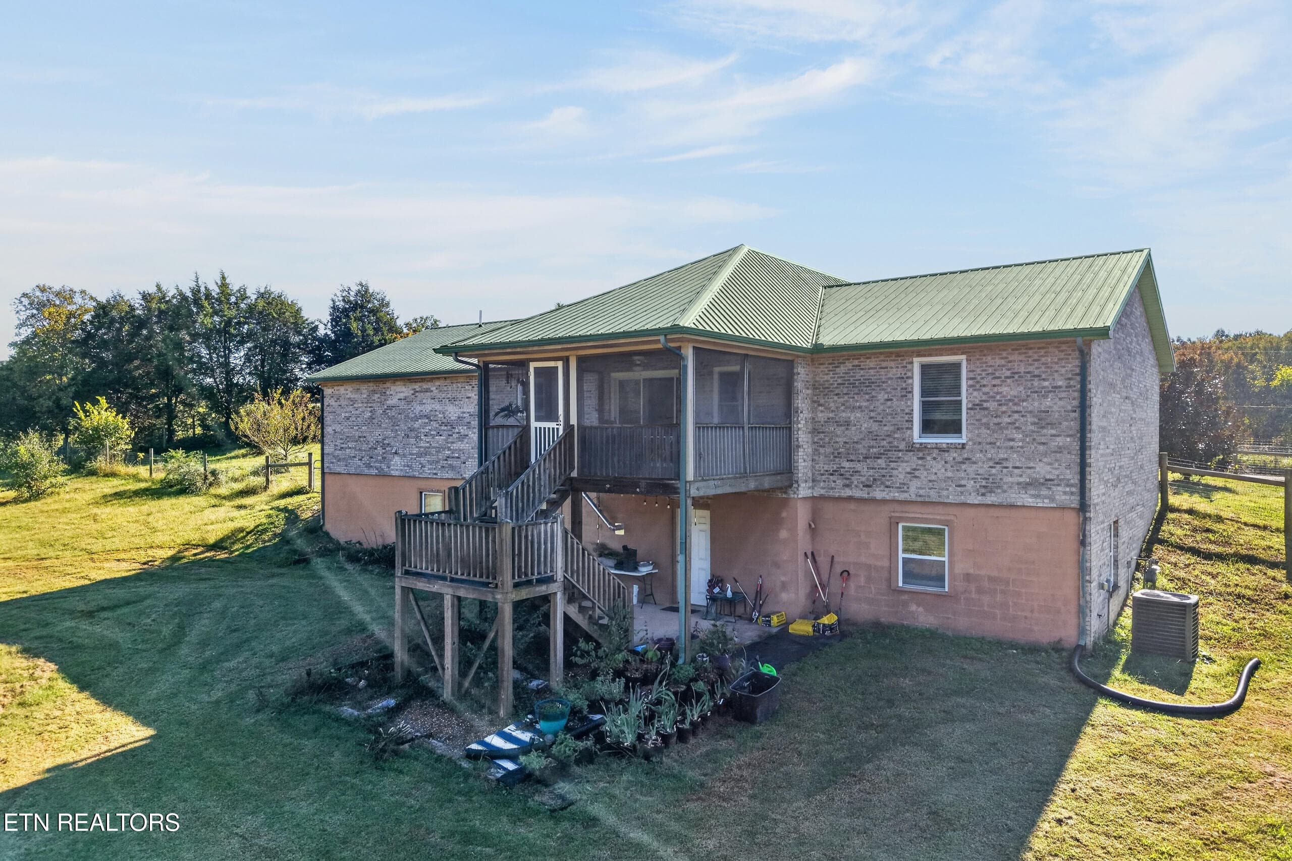 DJI_20261007042742_0039_D - 864 Coles Chapel Rd, Sparta, TN 38583, Sparta