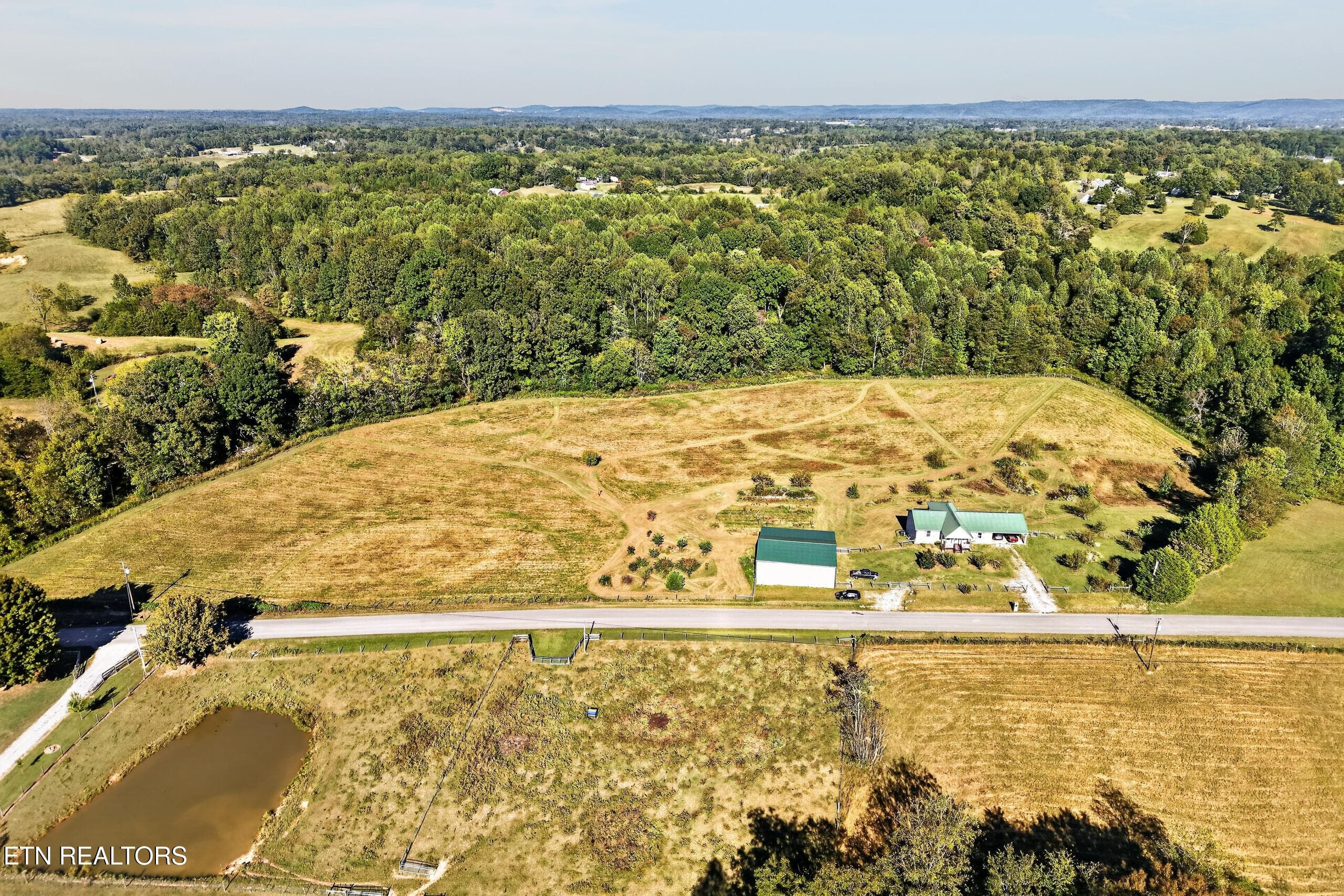 DJI_20261007043154_0053_D - 864 Coles Chapel Rd, Sparta, TN 38583, Sparta