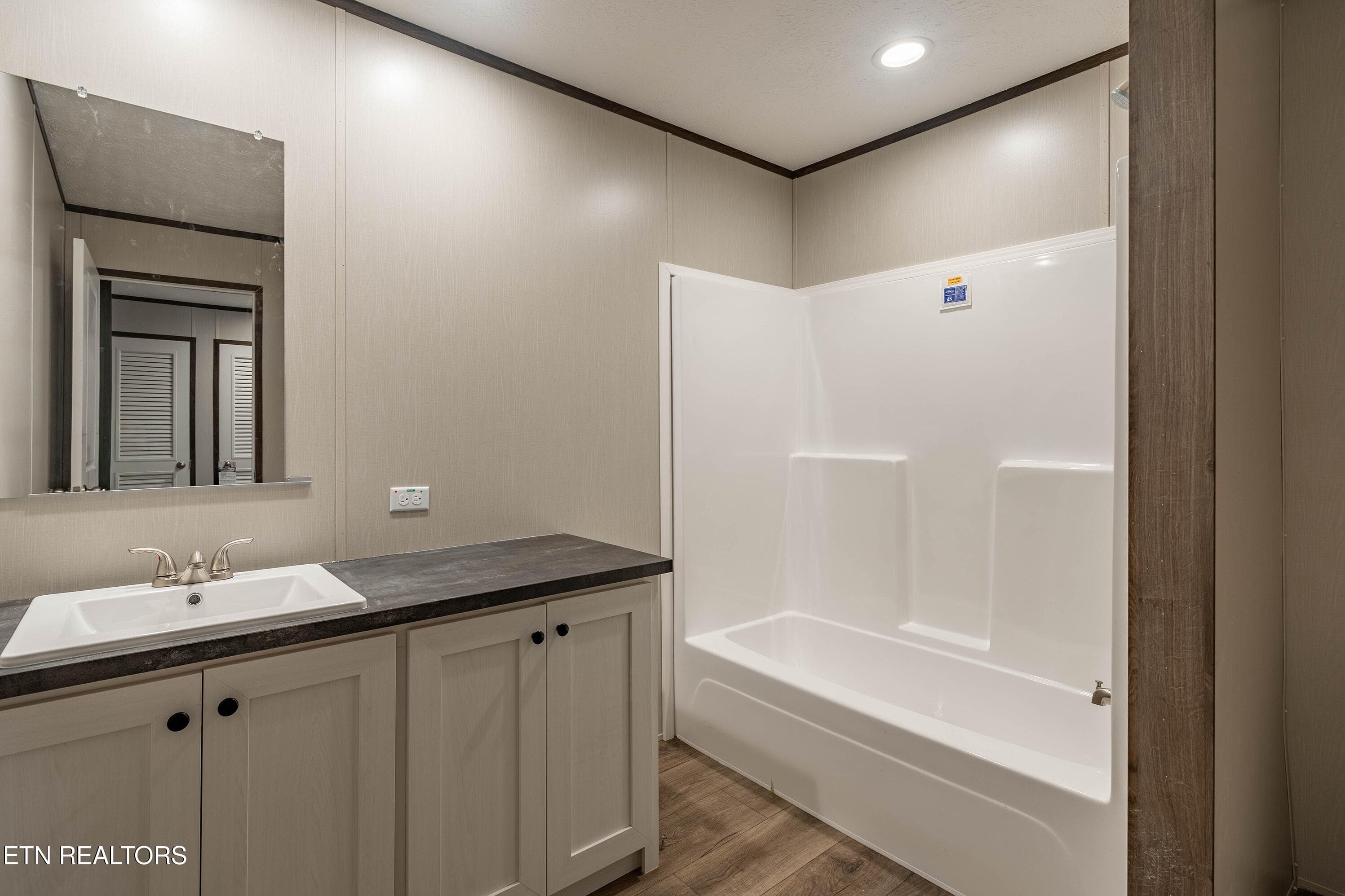 A7305335-HDR - 676 Clymersville Rd, Rockwood, TN 37854, Rockwood