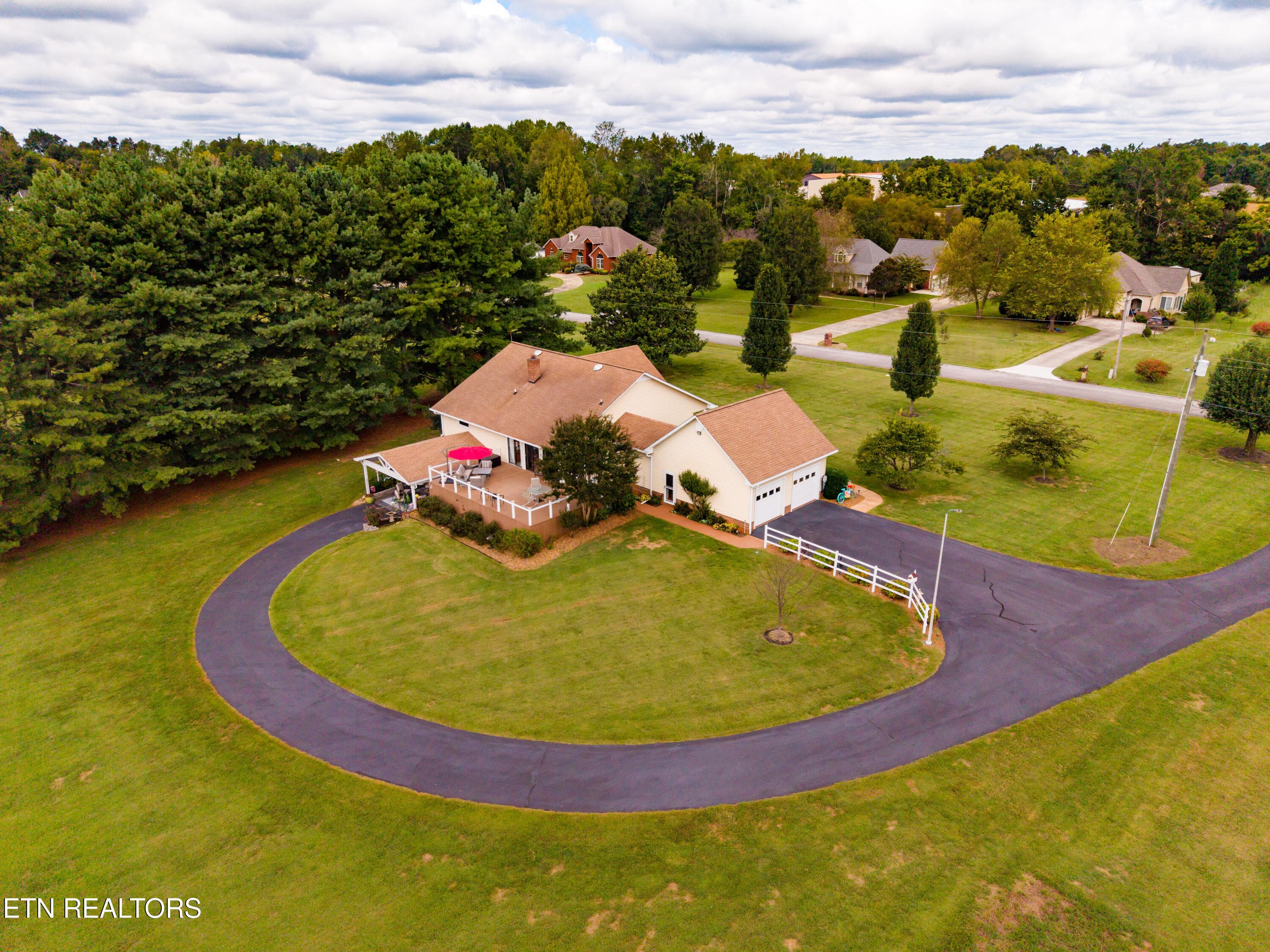 DJI_20260925112341_0182_D - 195 Ray Cemetery Rd, Sparta, TN 38583, Sparta