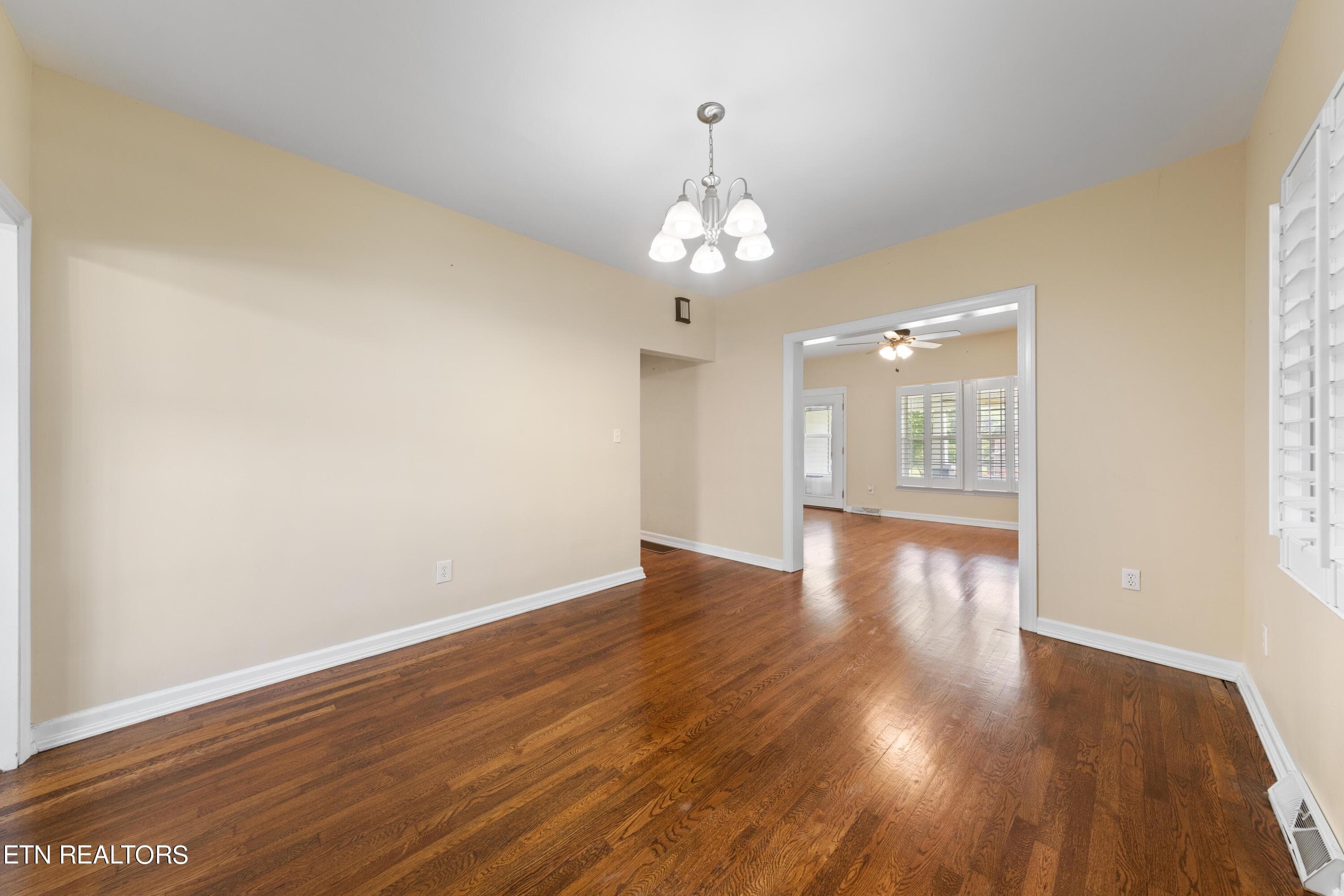 030A0250 - 693 Old Middlesboro Hwy, LaFollette, TN 37766, LaFollette
