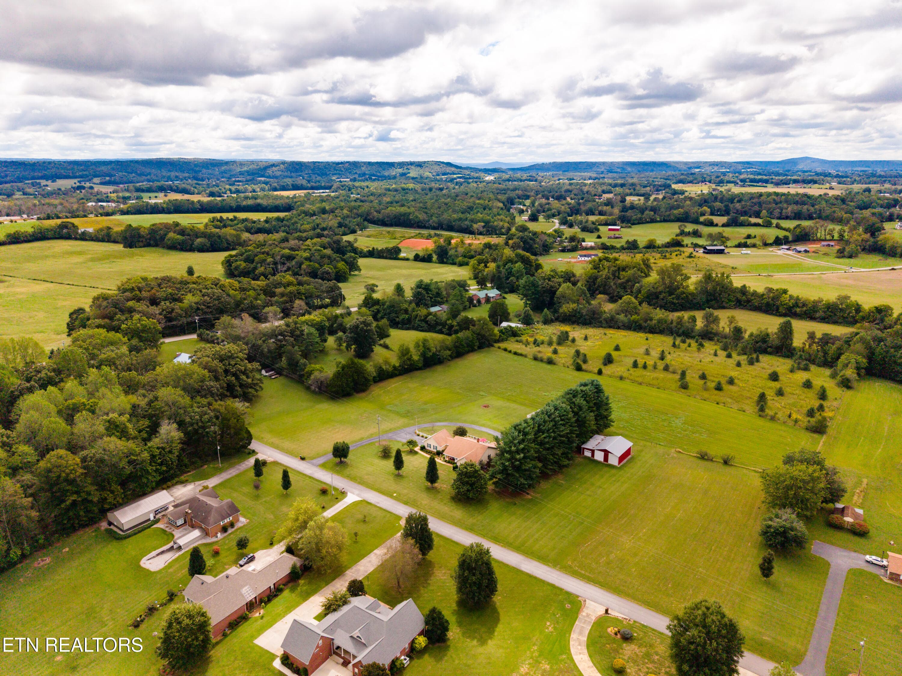 DJI_20260925113210_0209_D - 195 Ray Cemetery Rd, Sparta, TN 38583, Sparta