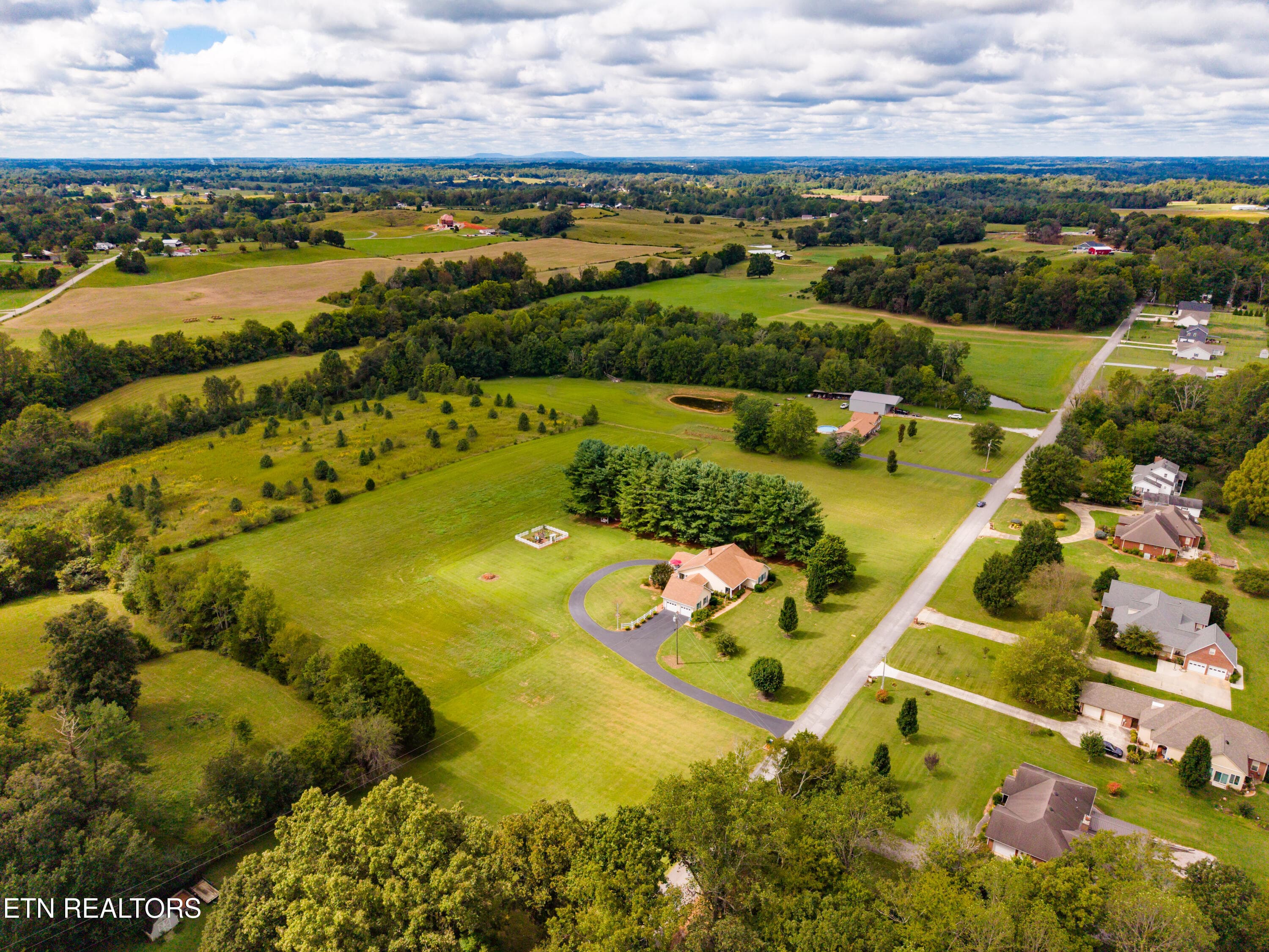 DJI_20260925113306_0212_D - 195 Ray Cemetery Rd, Sparta, TN 38583, Sparta