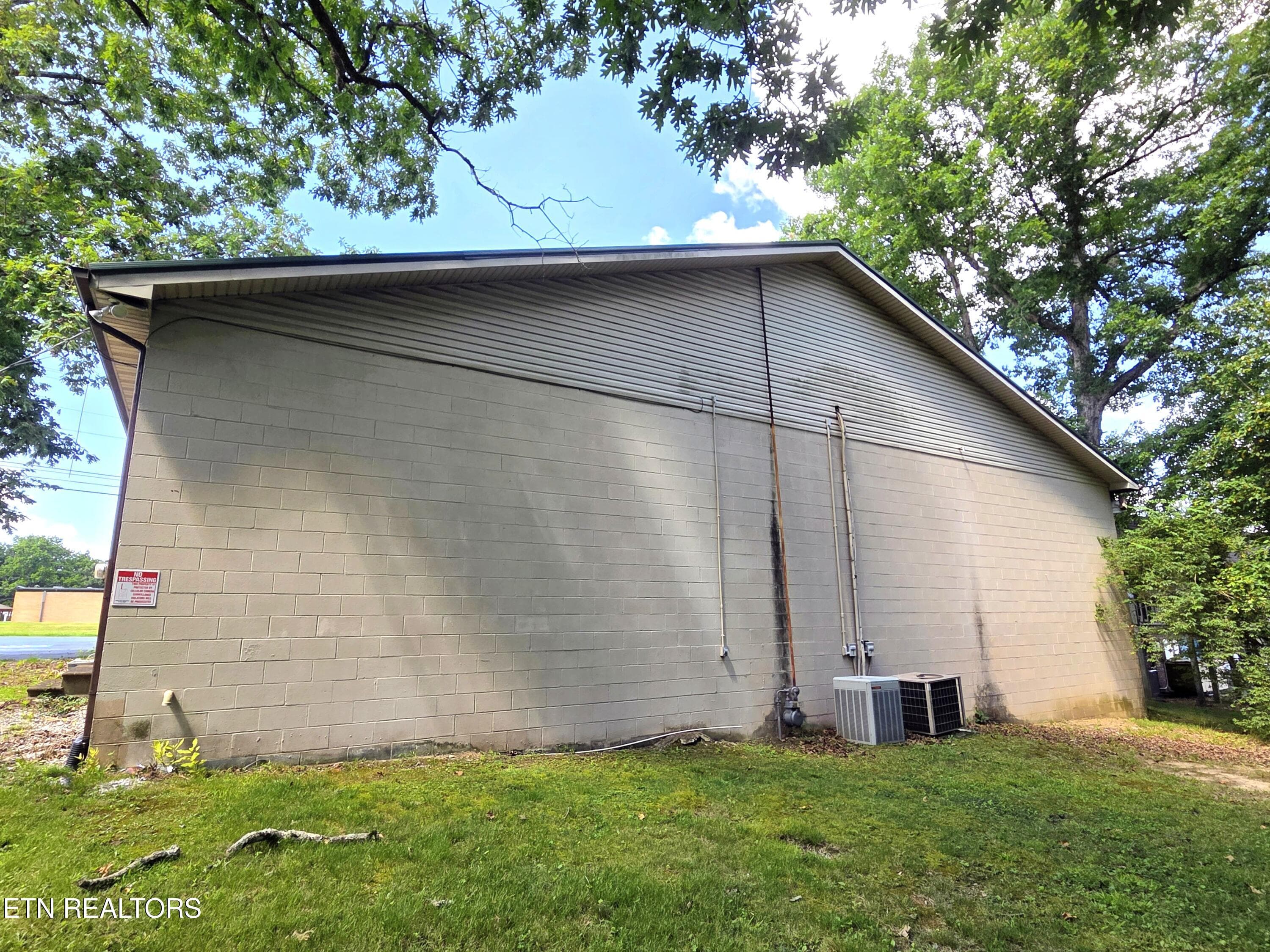 Side of Building - 969 Miller Ave, Crossville, TN 38555, Crossville