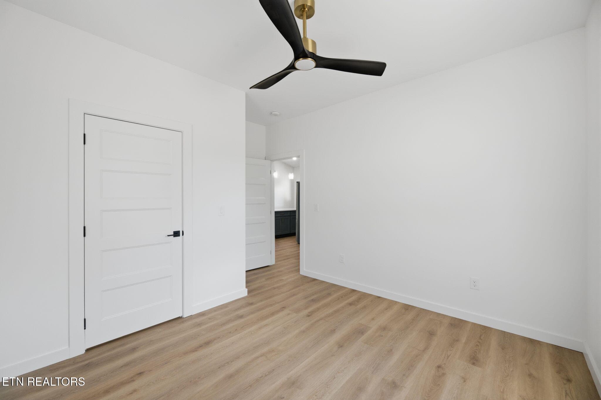 19-web-or-mls-111_Powell_Ave_Sweetwater_ - 111 Powell Ave, Sweetwater, TN 37874, Sweetwater