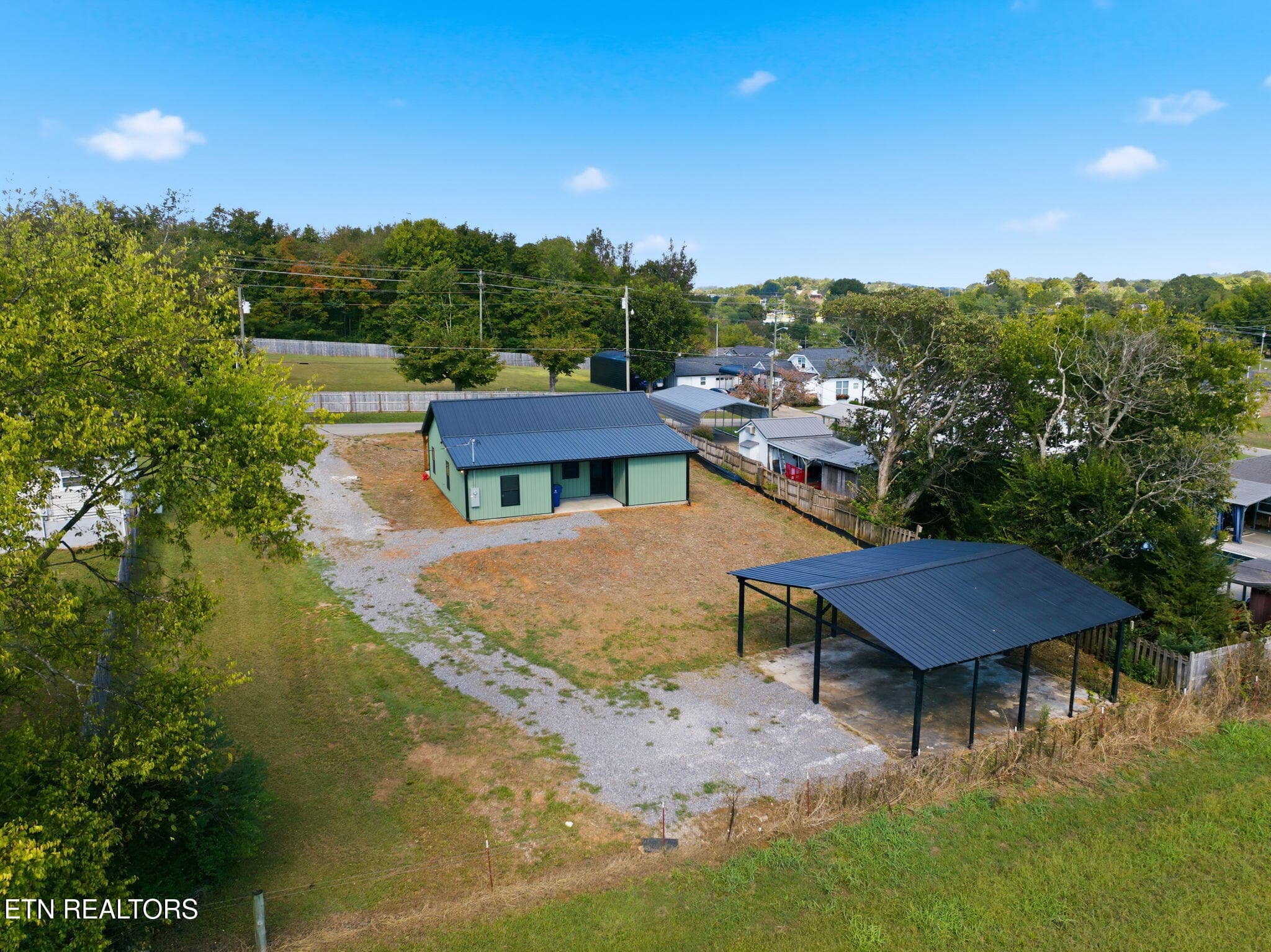 34-web-or-mls-111_Powell_Ave_Sweetwater_ - 111 Powell Ave, Sweetwater, TN 37874, Sweetwater