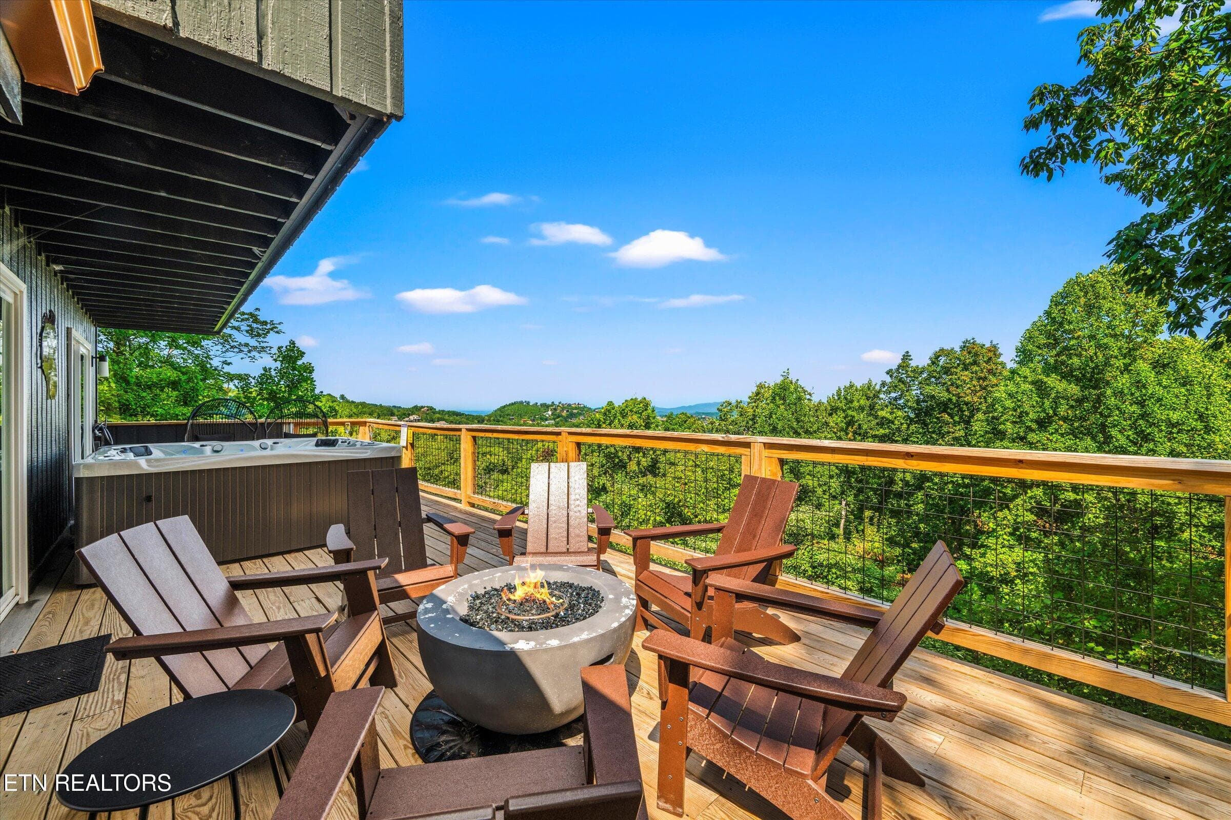 18-Z8C_4930_1 - 1679 Zurich Rd, Gatlinburg, TN 37738, Gatlinburg