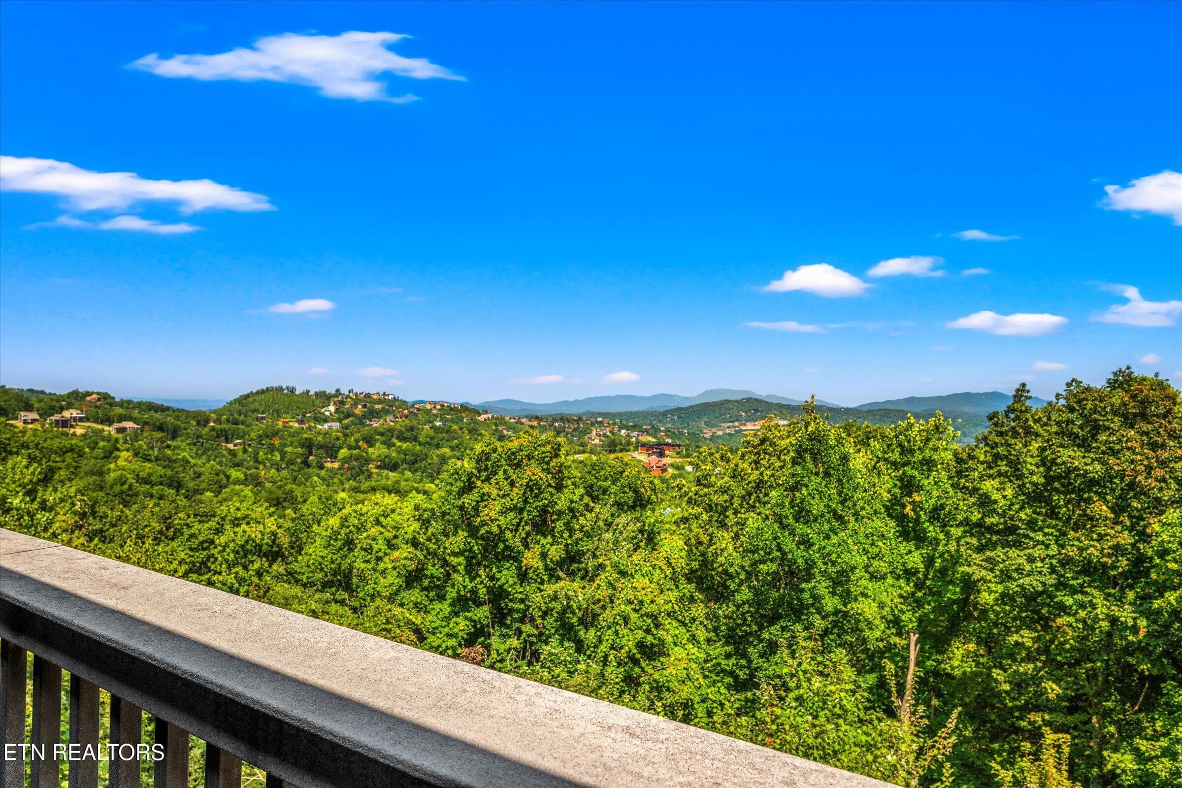26-Z8C_4983_1 - 1679 Zurich Rd, Gatlinburg, TN 37738, Gatlinburg