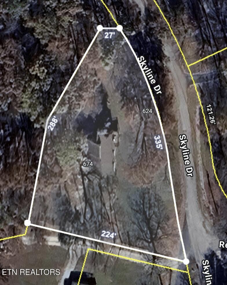 Screenshot 2026-10-07 at 12.10.01PM - 674 Skyline Drive, Sparta, TN 38583, Sparta