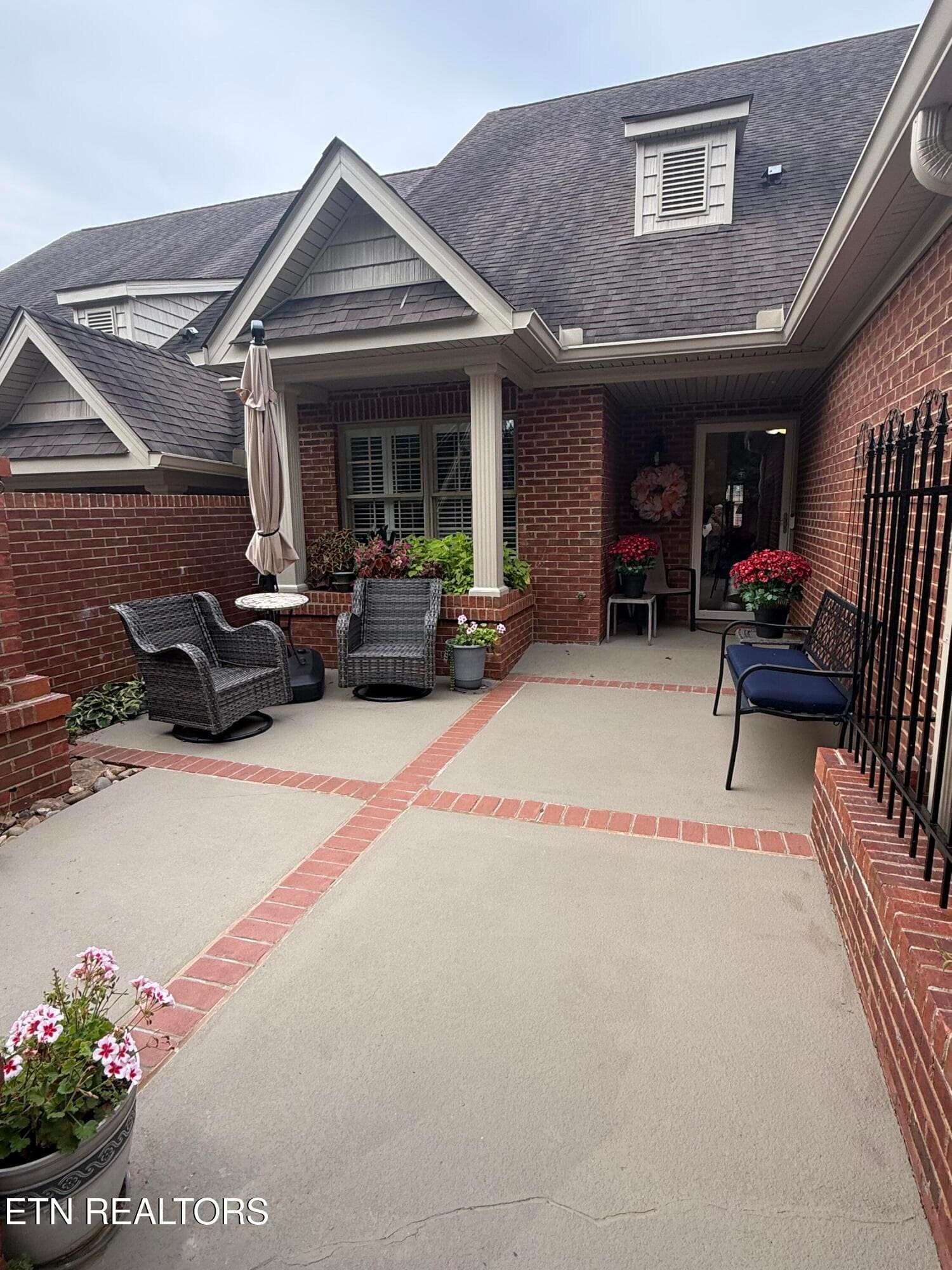 1438 Cottage Glen Lane, Maryville, TN 37801