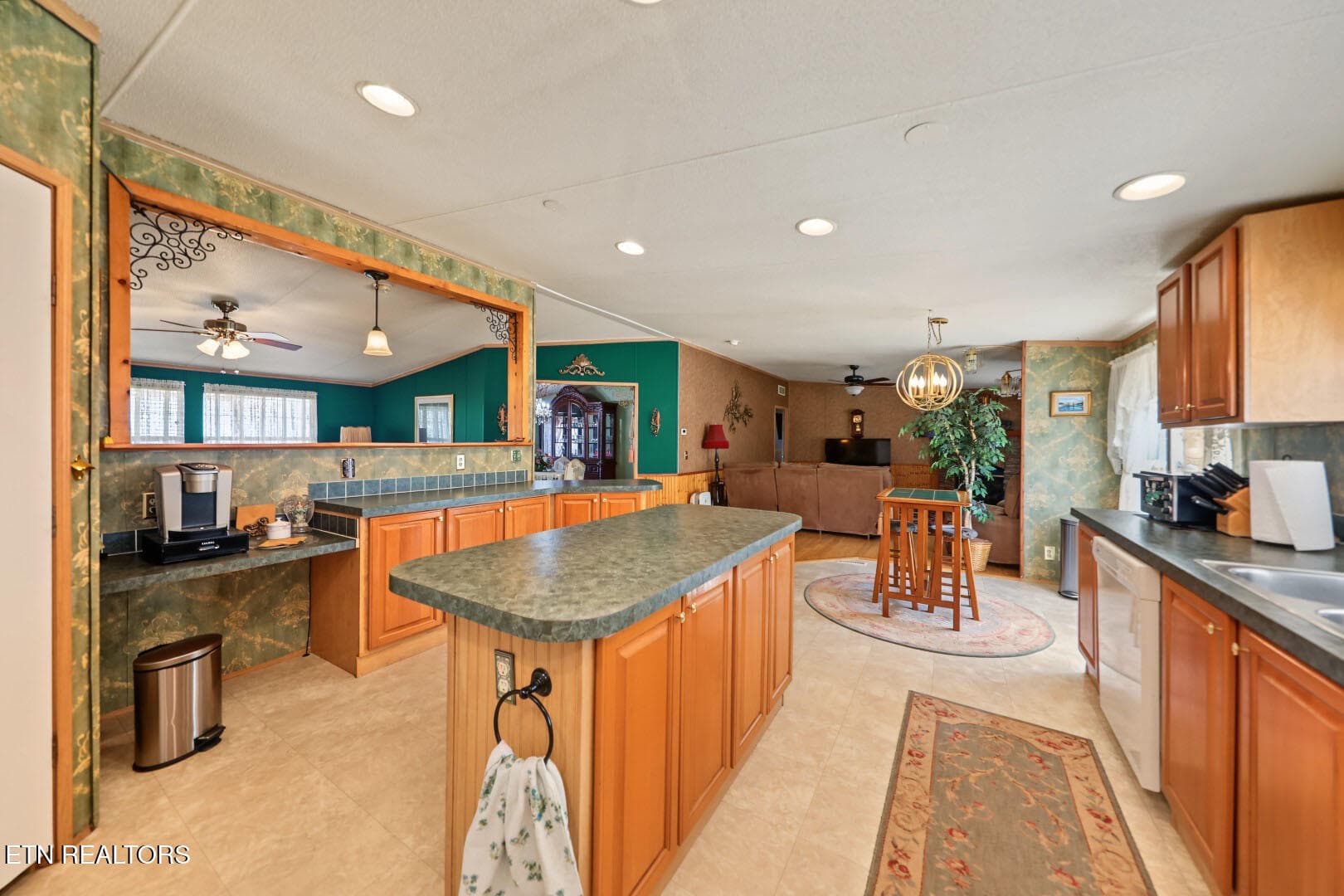 5 - 522 Under The Sun Rd, Cosby, TN 37722, Cosby