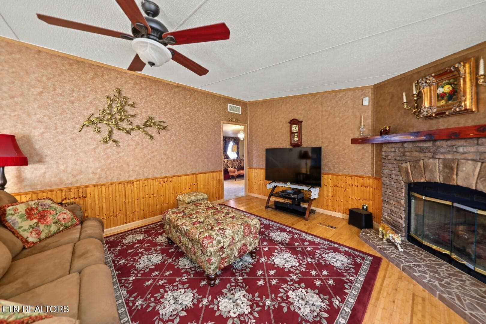 10 - 522 Under The Sun Rd, Cosby, TN 37722, Cosby