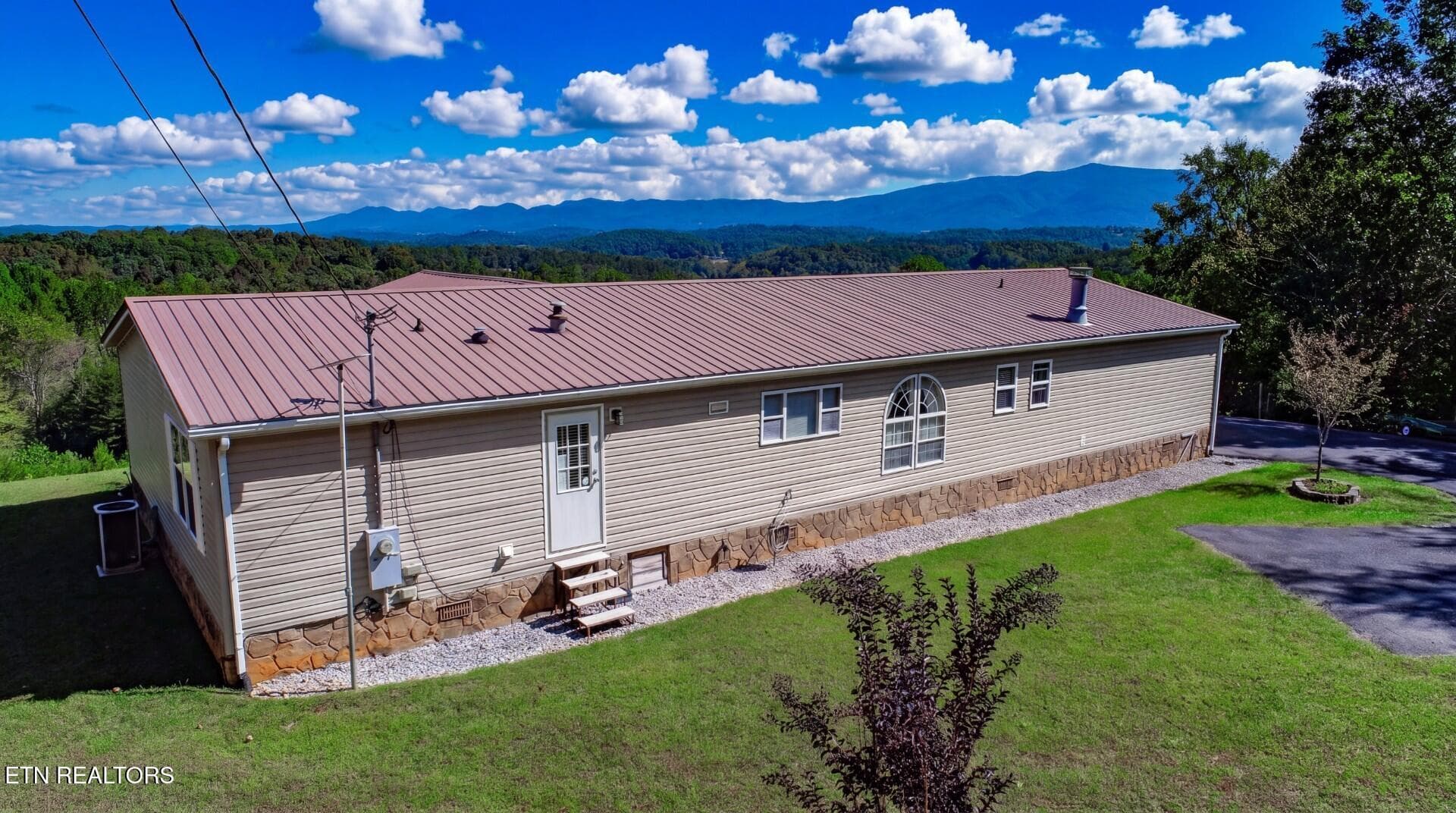 31ai - 522 Under The Sun Rd, Cosby, TN 37722, Cosby