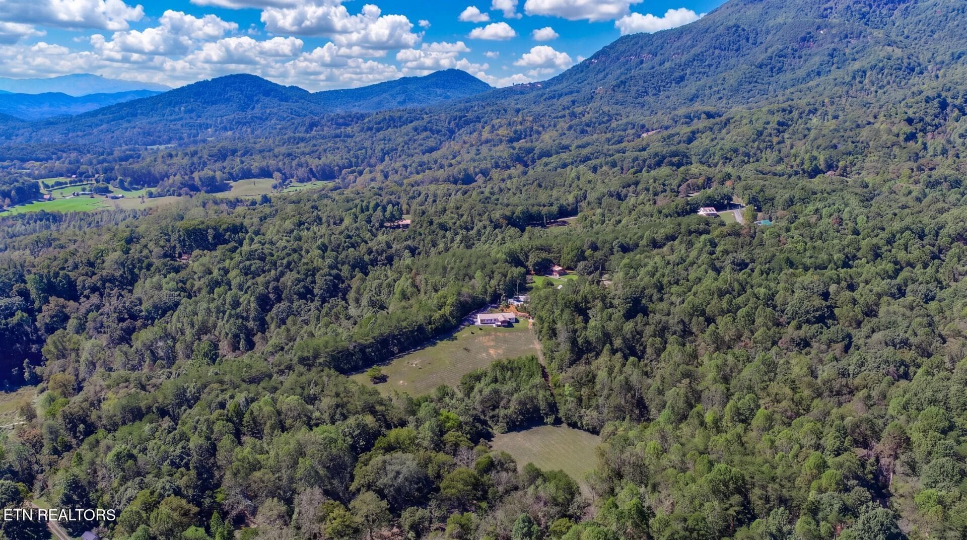 40ai - 522 Under The Sun Rd, Cosby, TN 37722, Cosby