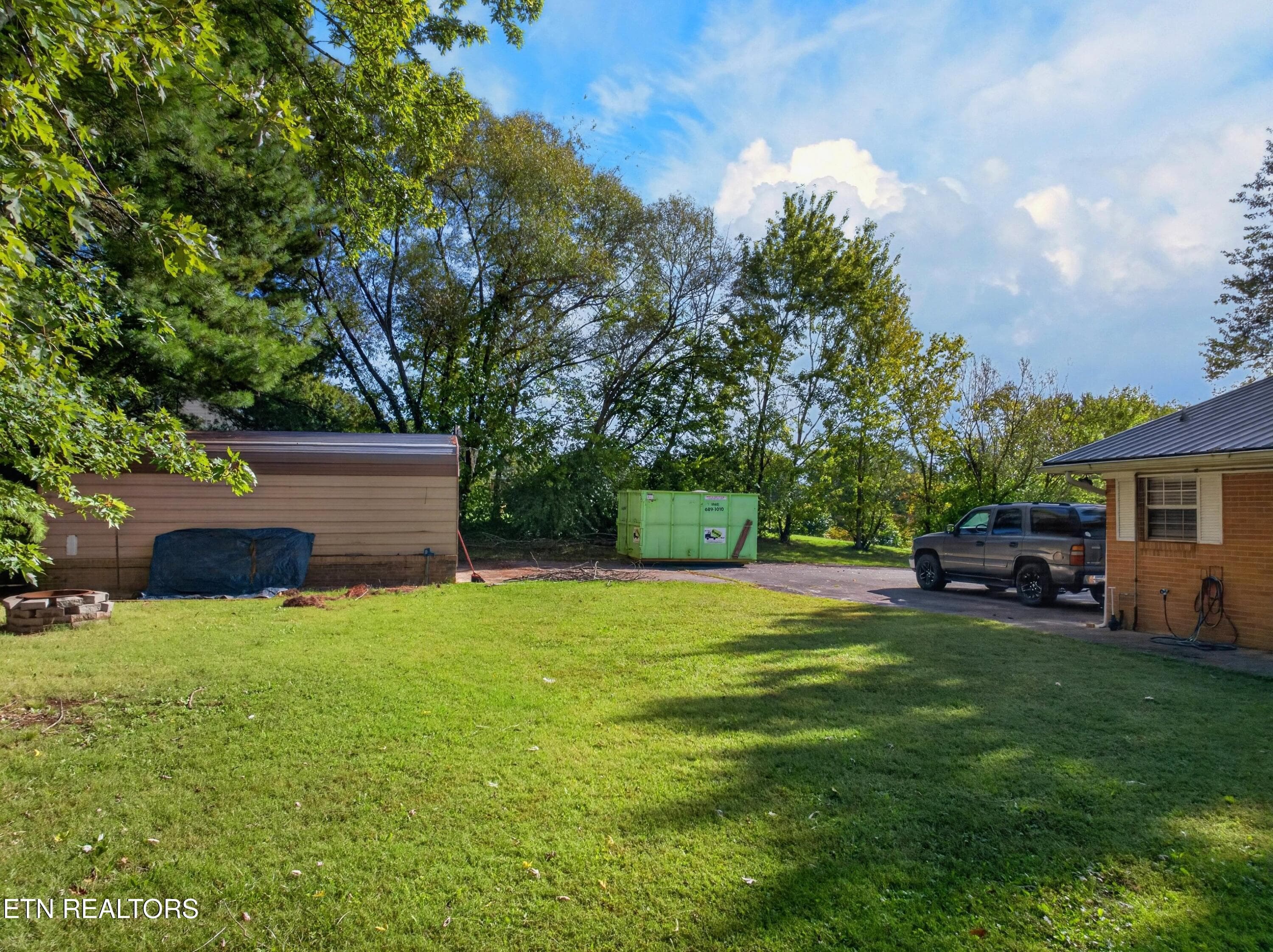 045-1104FairviewDrive-Dandridge-TN-37725 - 1104 Fairview Drive, Dandridge, TN 37725, Dandridge