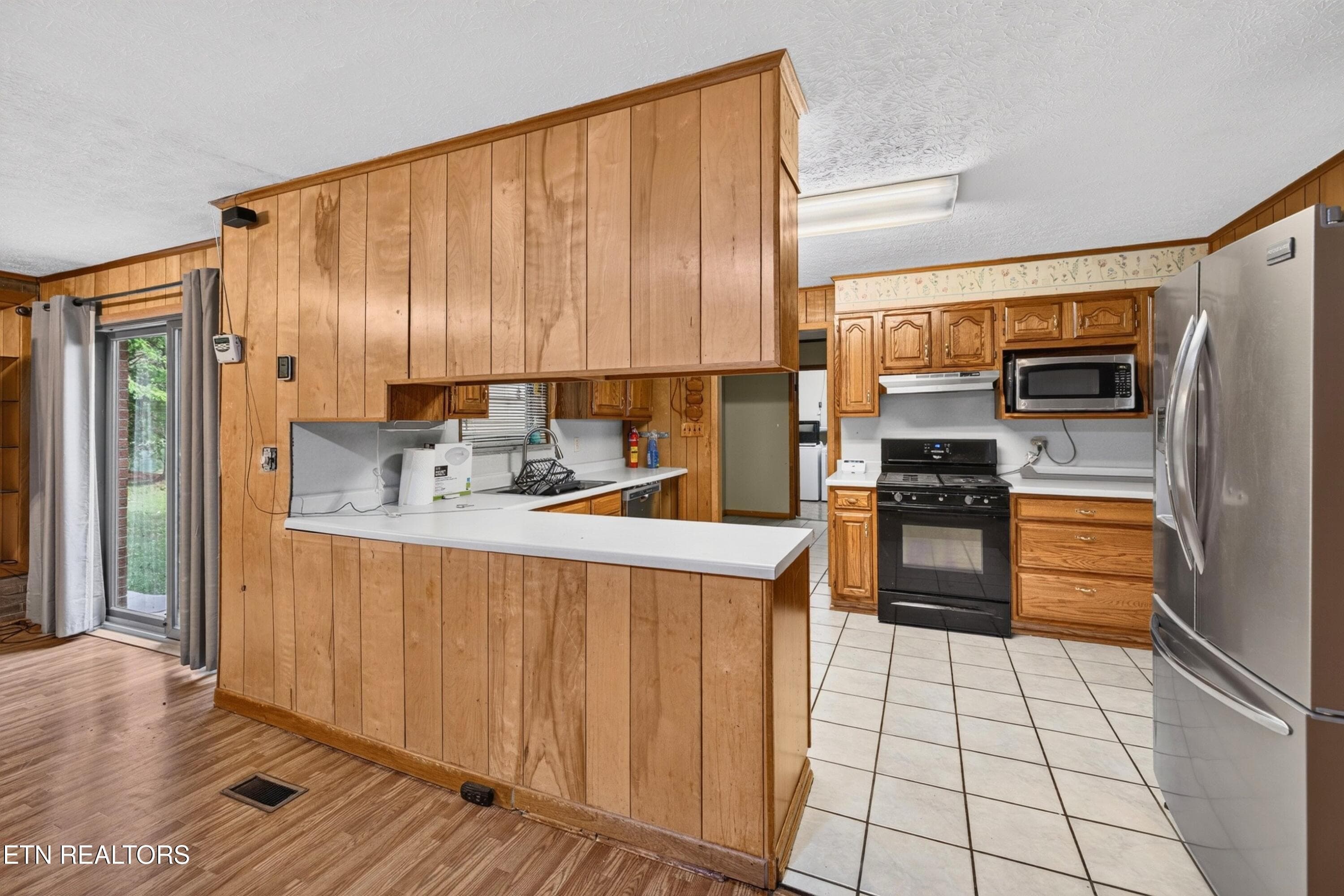 011-1104FairviewDrive-Dandridge-TN-37725 - 1104 Fairview Drive, Dandridge, TN 37725, Dandridge