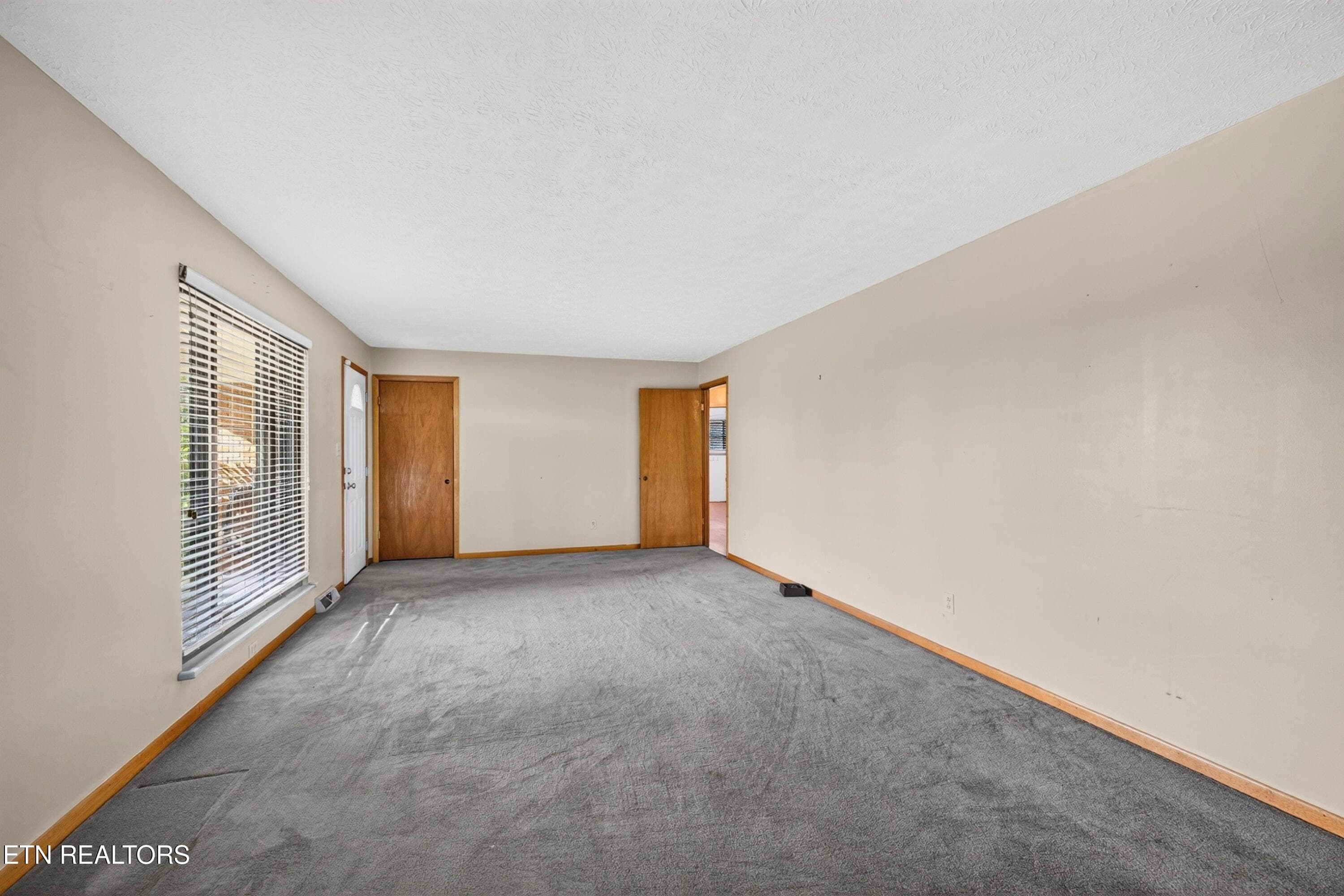 007-1104FairviewDrive-Dandridge-TN-37725 - 1104 Fairview Drive, Dandridge, TN 37725, Dandridge