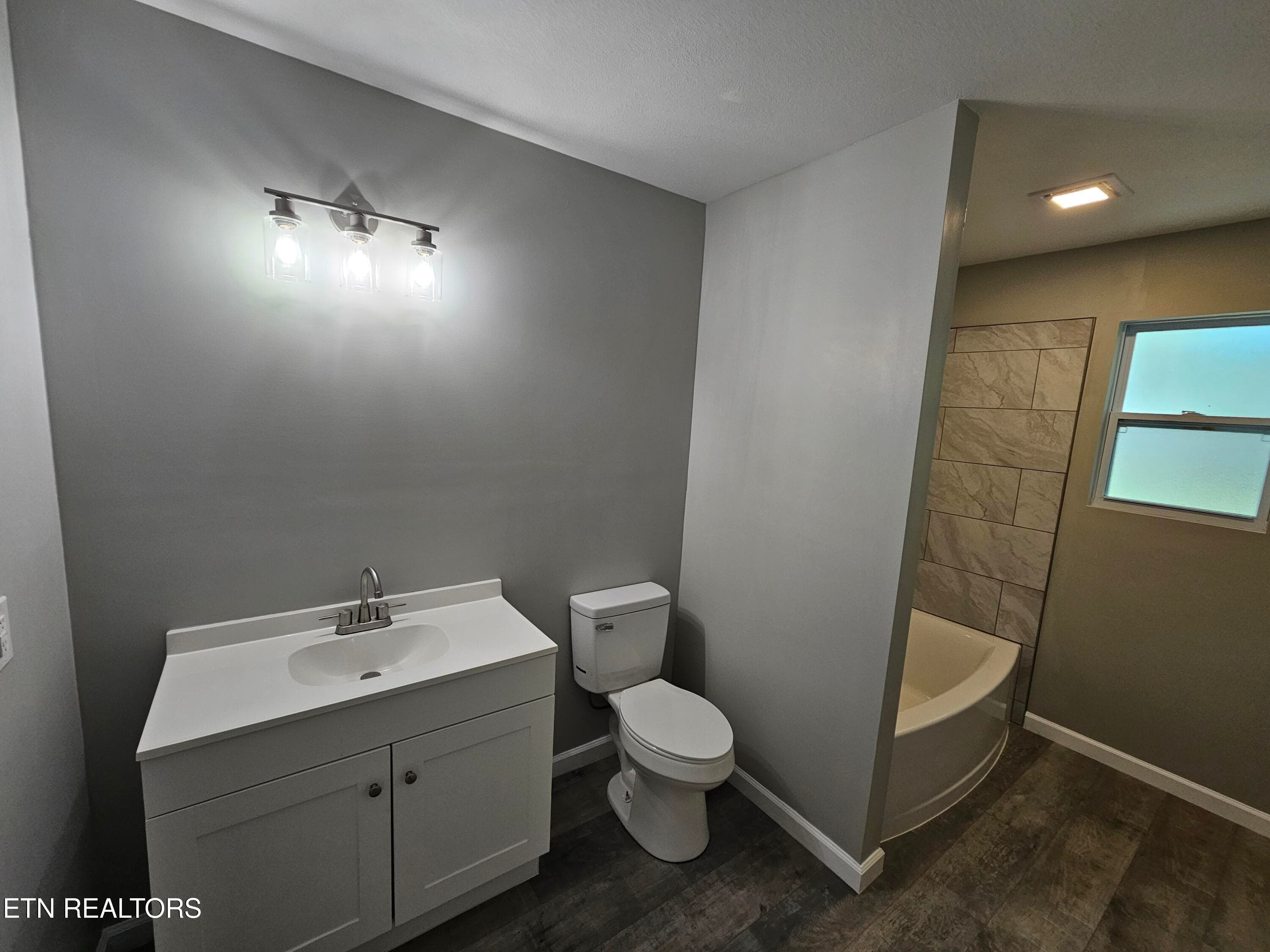 1000062845 - 321 N Dunlap Ave, Rockwood, TN 37854, Rockwood