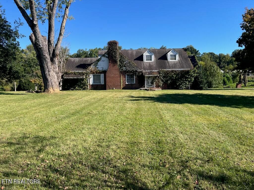 2629 Jacksboro Pike, Jacksboro, TN 37757