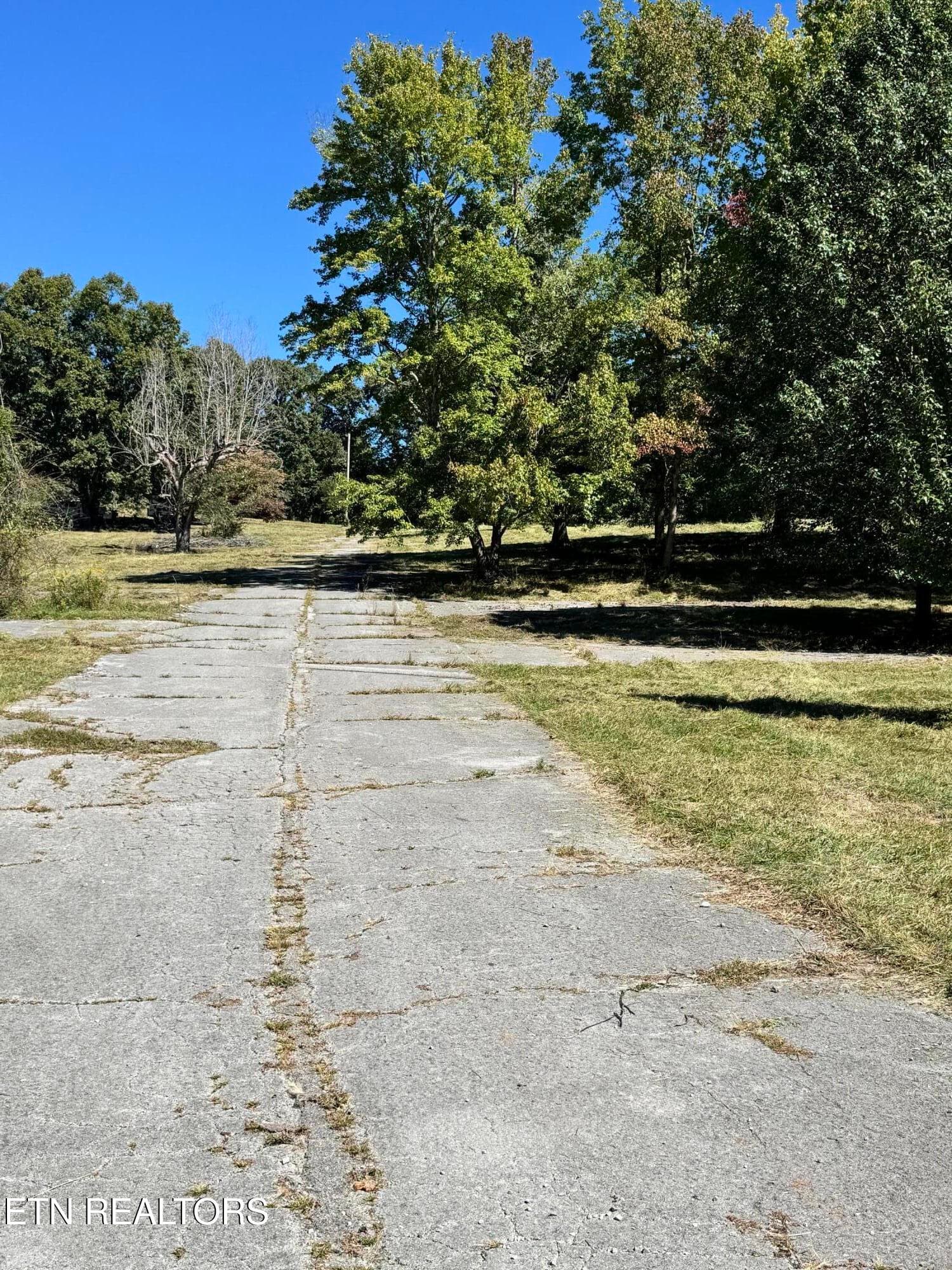 214 Cates Rd - Auction - 214 Cates Rd, Rockwood, TN 37854, Rockwood