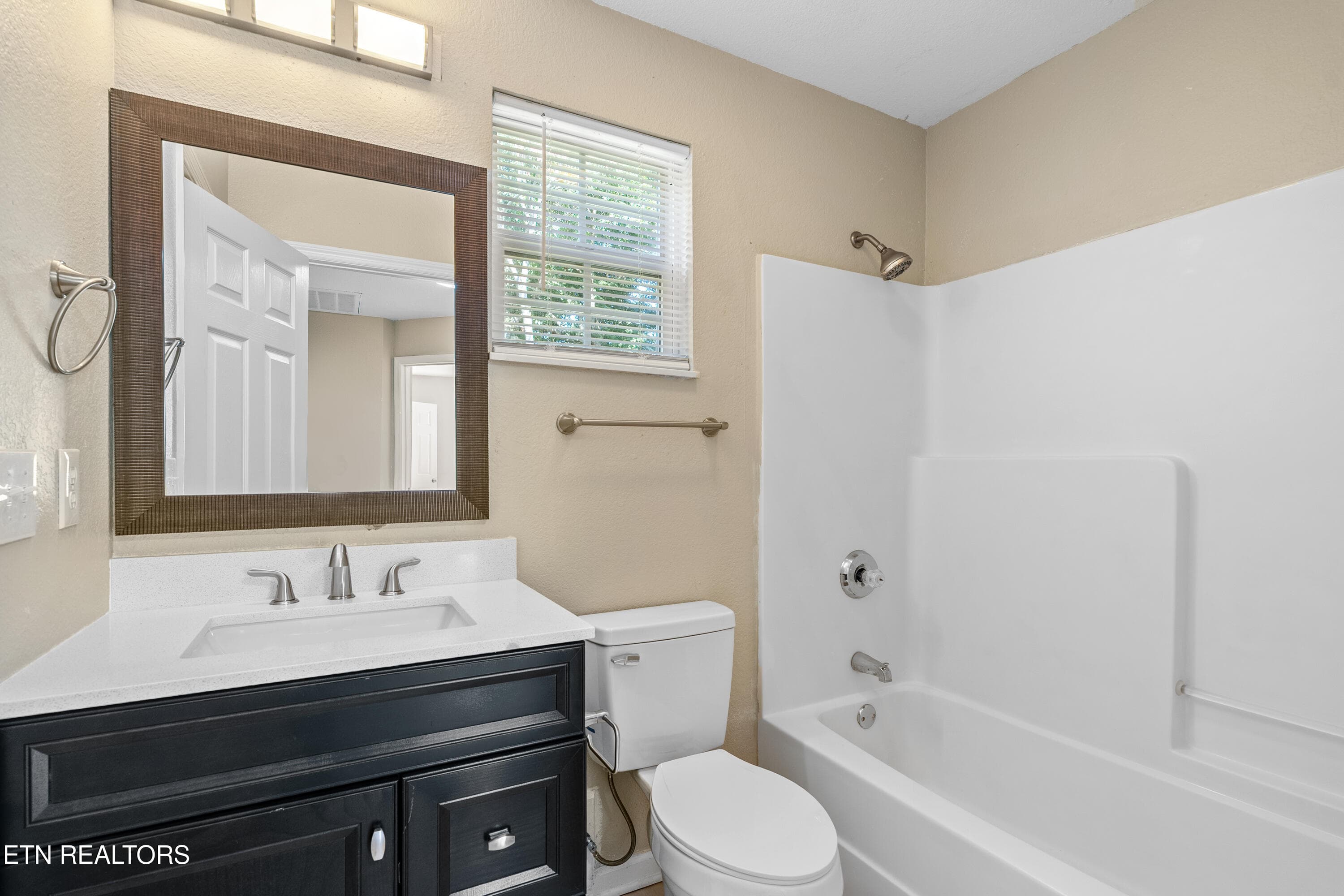 DSC07270 - 8709 Mowbray Way, Knoxville, TN 37923, Knoxville