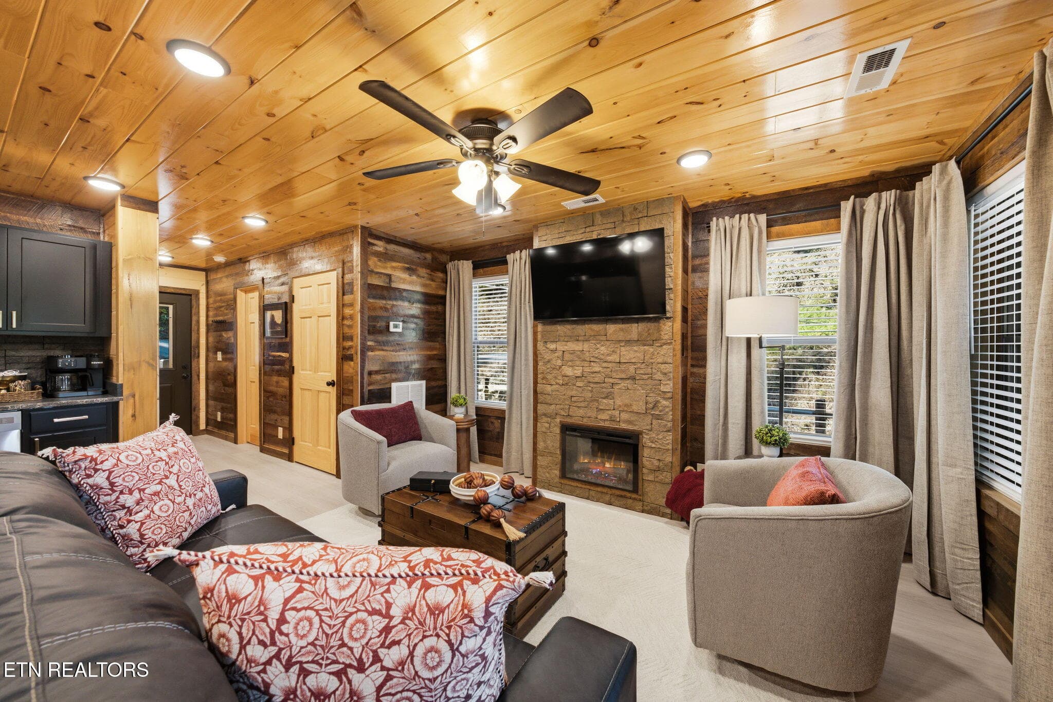 7-web-or-mls-253-Silverbell-Ln-Gatlinbur - 253 Silverbell Lane, Gatlinburg, TN 37738, Gatlinburg