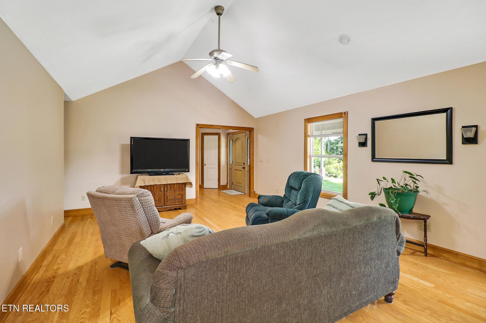 LR - 3426 Rugby pike Pike, Jamestown, TN 38556, Jamestown