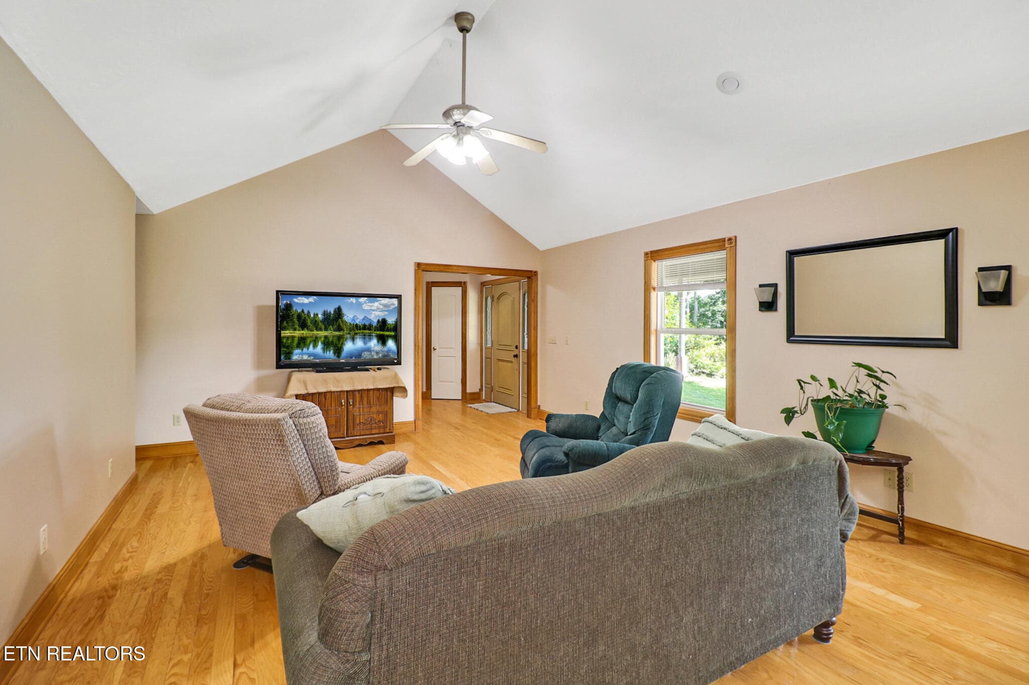 LR - 3426 Rugby pike Pike, Jamestown, TN 38556, Jamestown