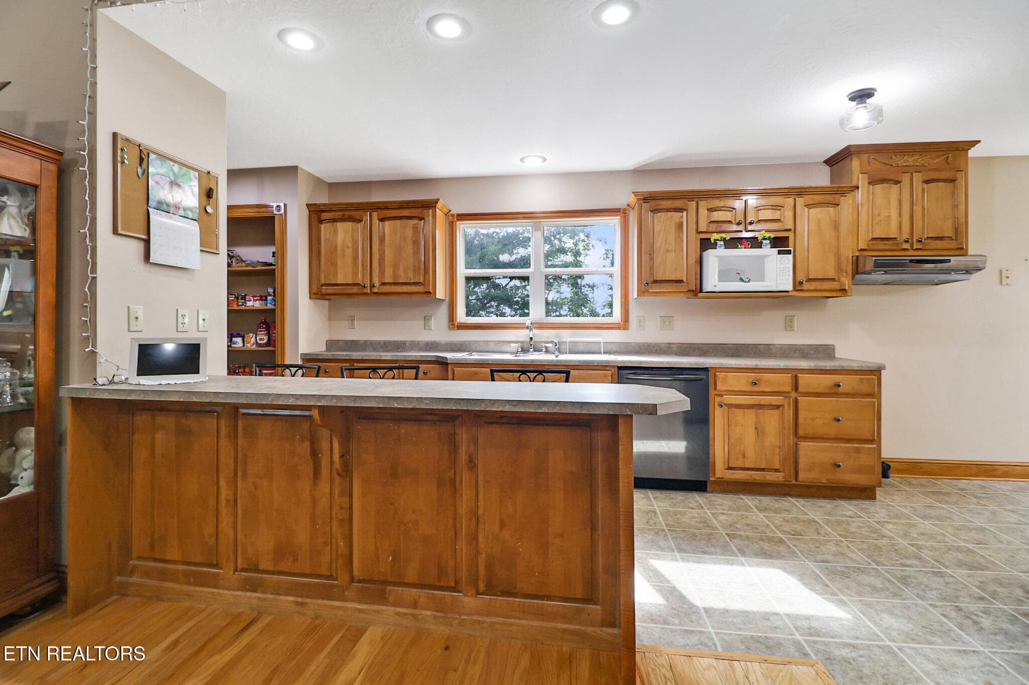 Kit - 3426 Rugby pike Pike, Jamestown, TN 38556, Jamestown