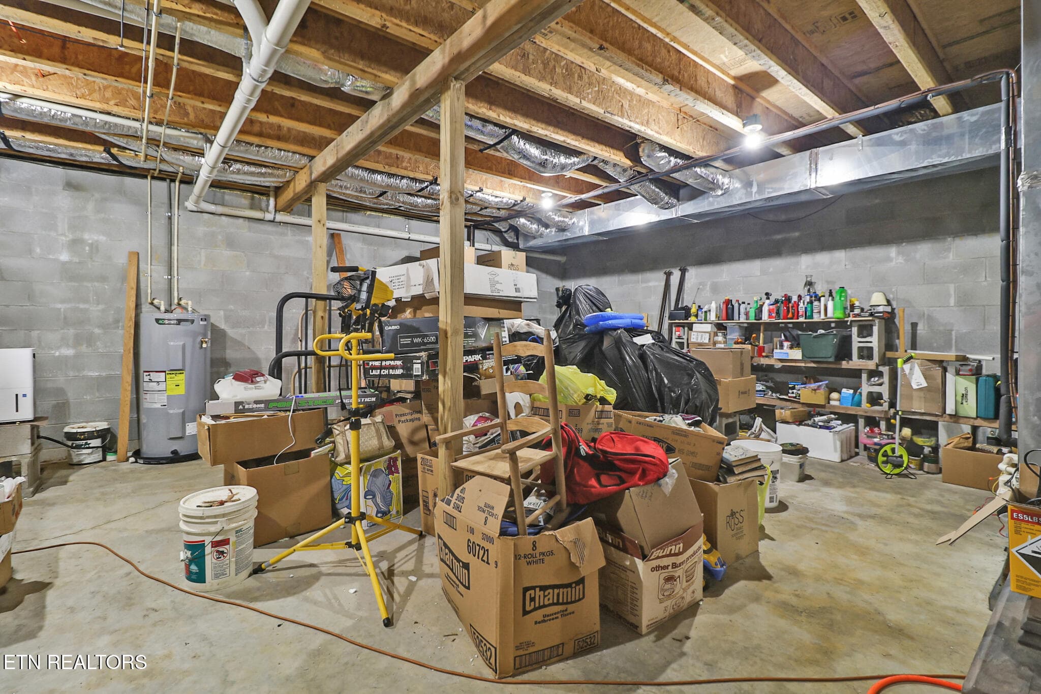 basement - 3426 Rugby pike Pike, Jamestown, TN 38556, Jamestown