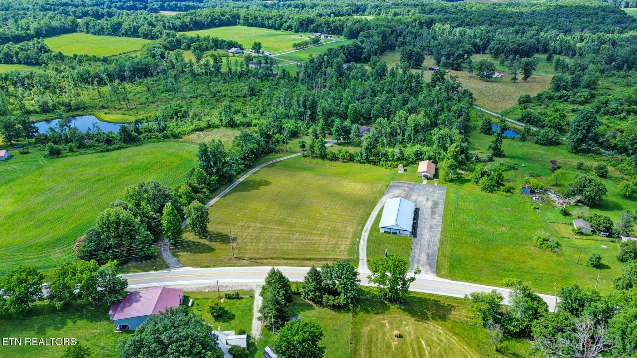 overhead - 3426 Rugby pike Pike, Jamestown, TN 38556, Jamestown