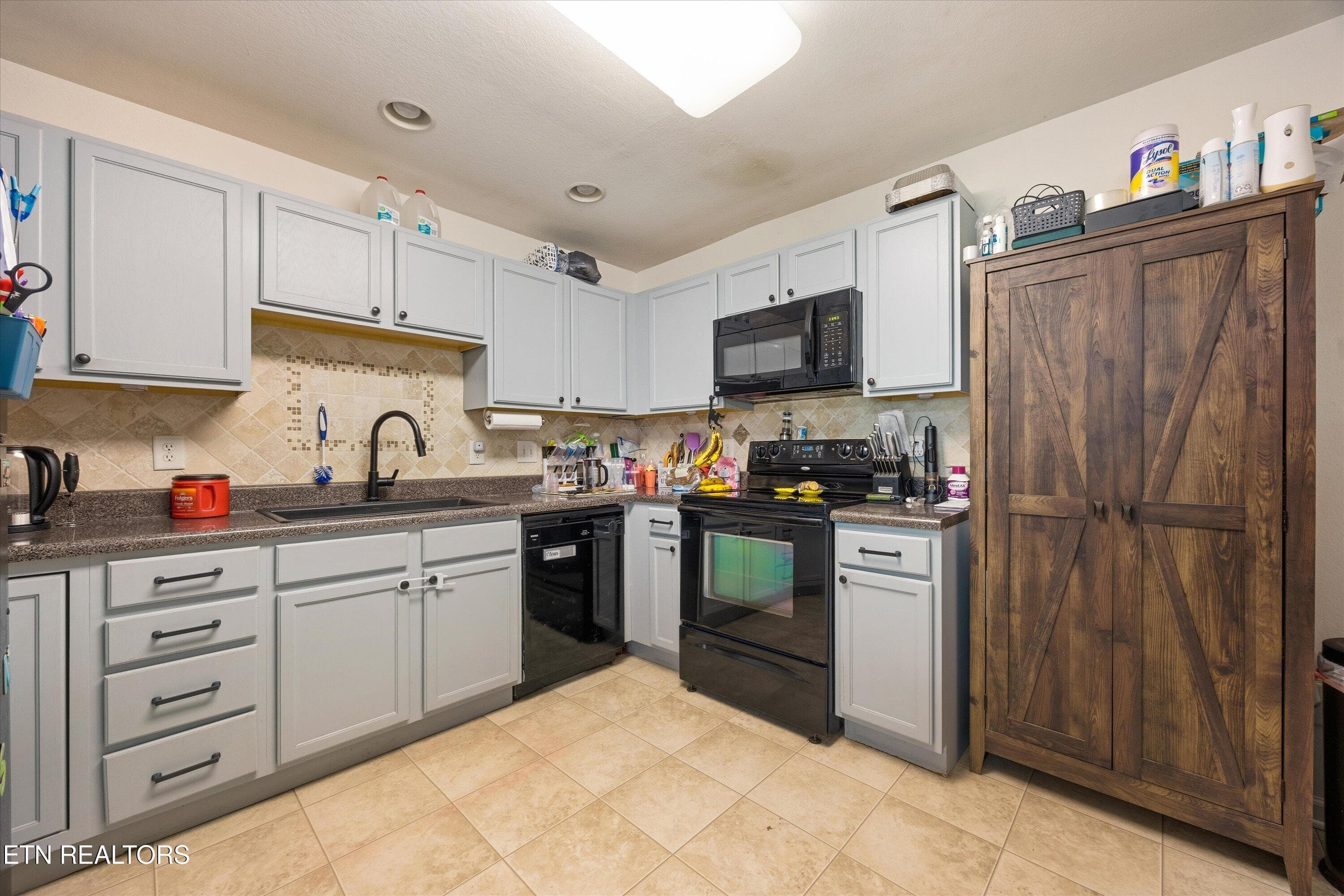 14-5628 W Luttrell Rd08 - 5628 W Luttrell Rd, Knoxville, TN 37918, Knoxville