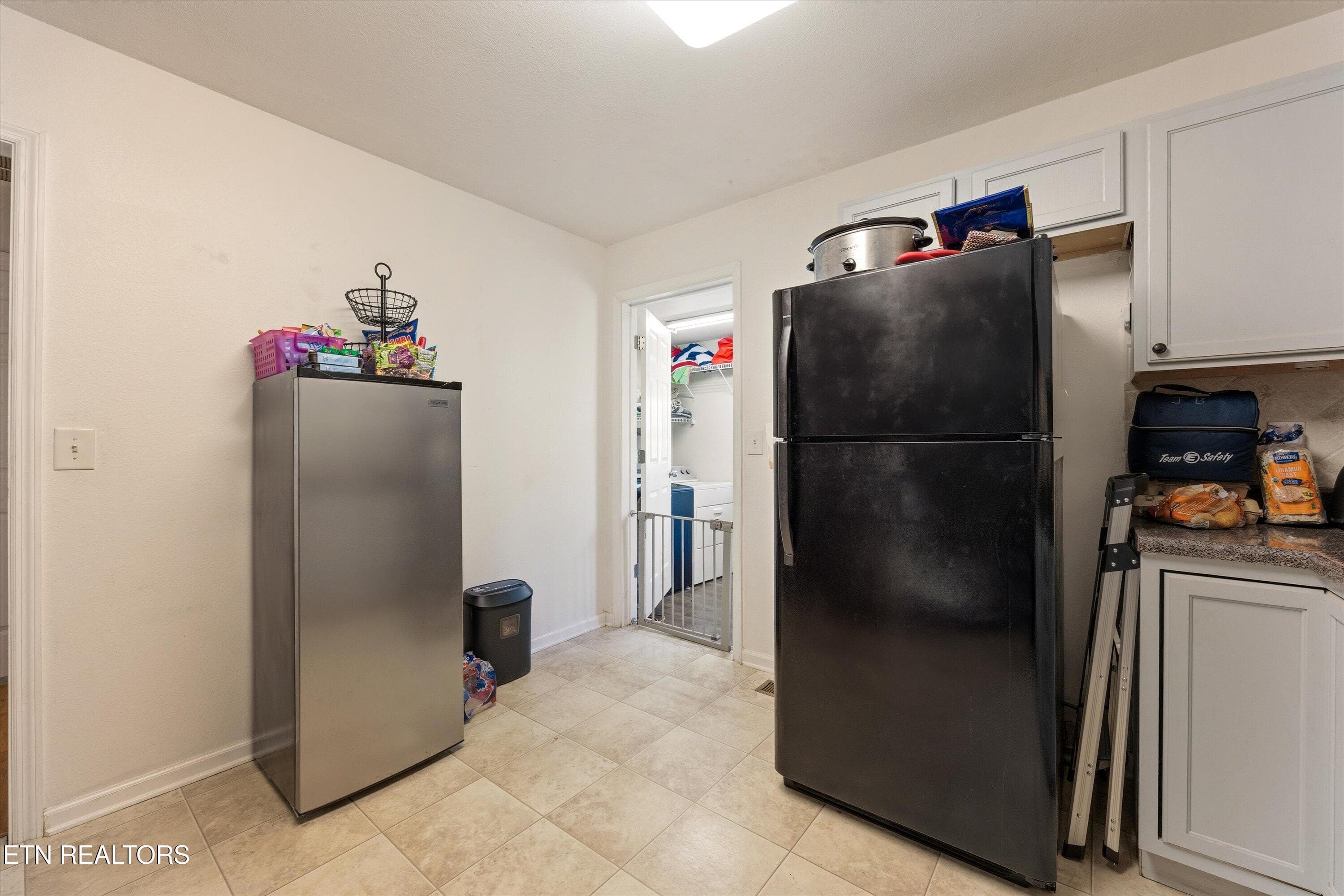 15-5628 W Luttrell Rd09 - 5628 W Luttrell Rd, Knoxville, TN 37918, Knoxville