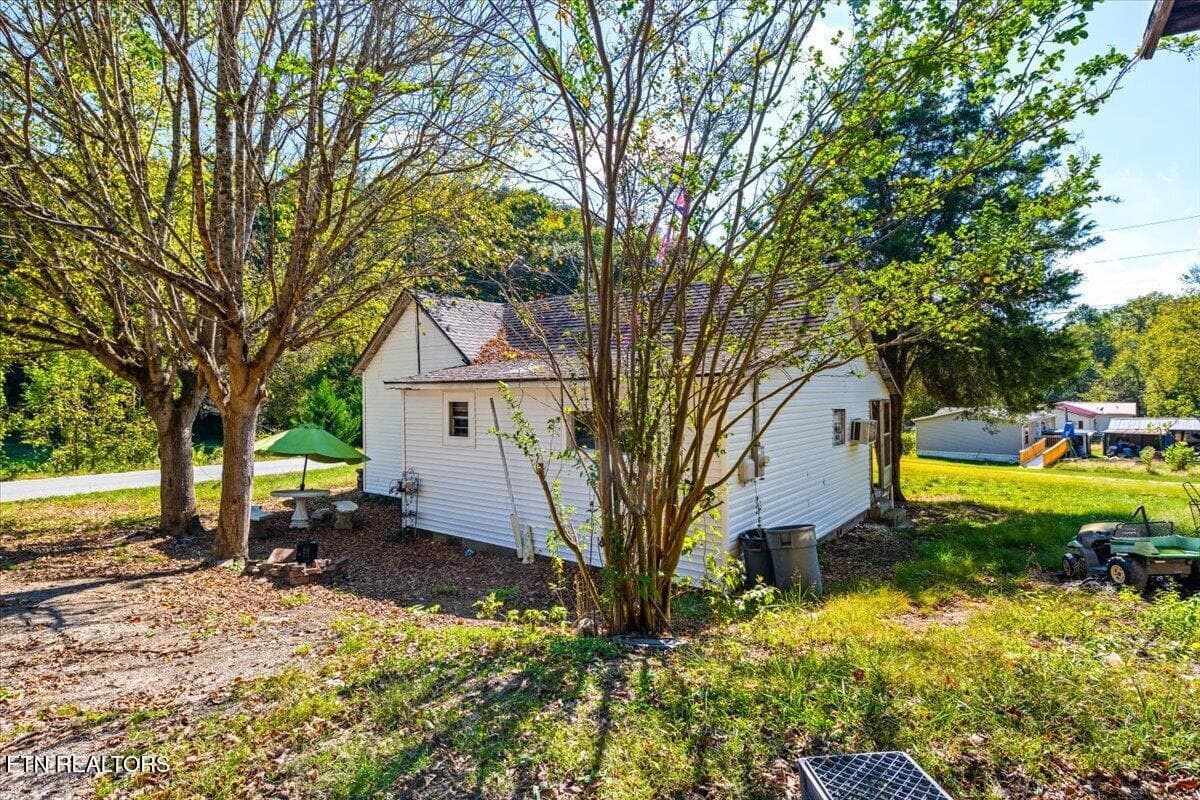 03-216 Pine Hollow Rd - 216 Pine Hollow Rd, Jacksboro, TN 37757, Jacksboro