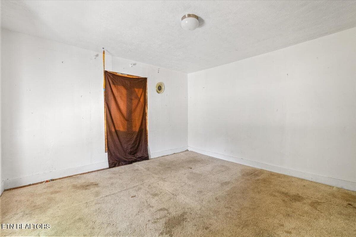 19-216 Pine Hollow Rd - 216 Pine Hollow Rd, Jacksboro, TN 37757, Jacksboro