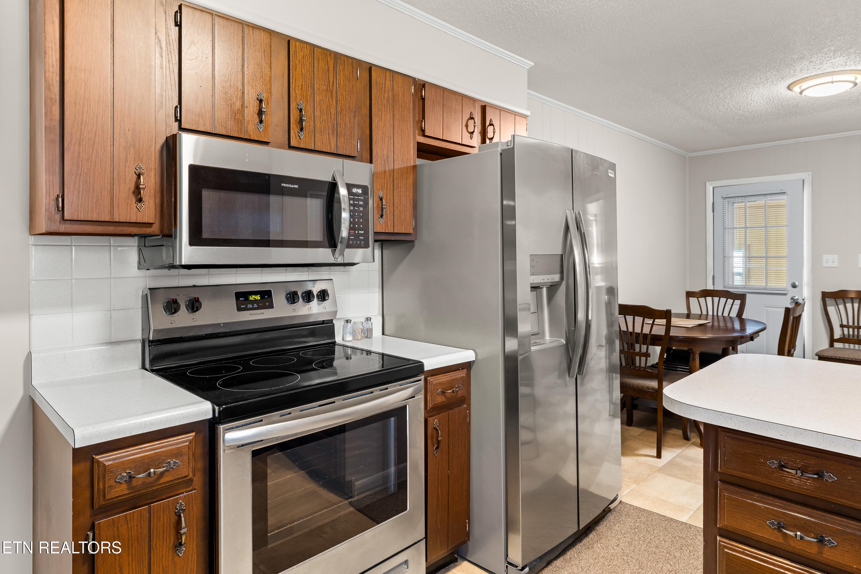 Kitchen - 1610 N State Highway 11, Sweetwater, TN 37874, Sweetwater