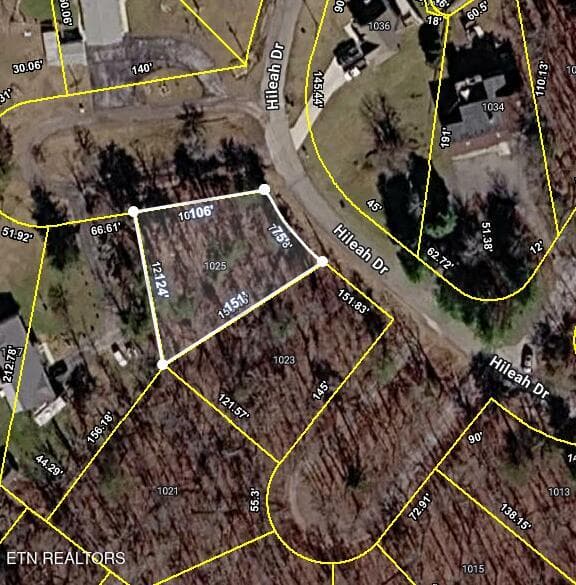 1025 Hileah Drive, Crossville, TN 38572