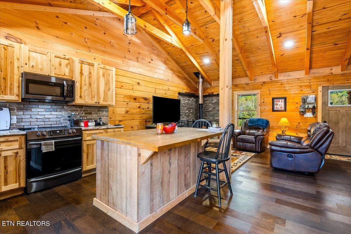 26-5106 Buffalo Rd - 5601 Buffalo Rd, Oneida, TN 37841, Oneida