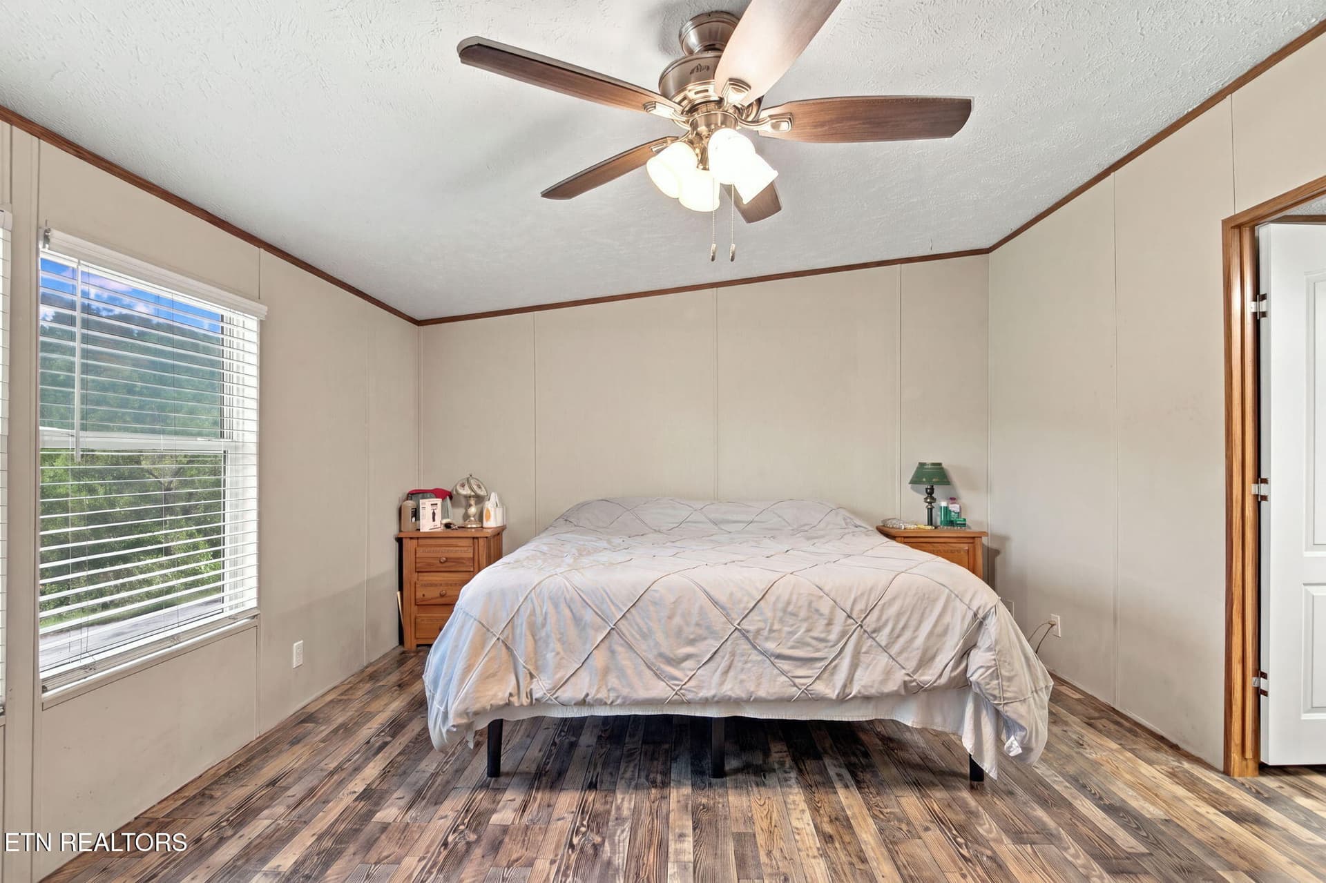 52-web-or-mls-052_030_DSC_9330__declutte - 3840 War Creek Rd, Thorn Hill, TN 37881