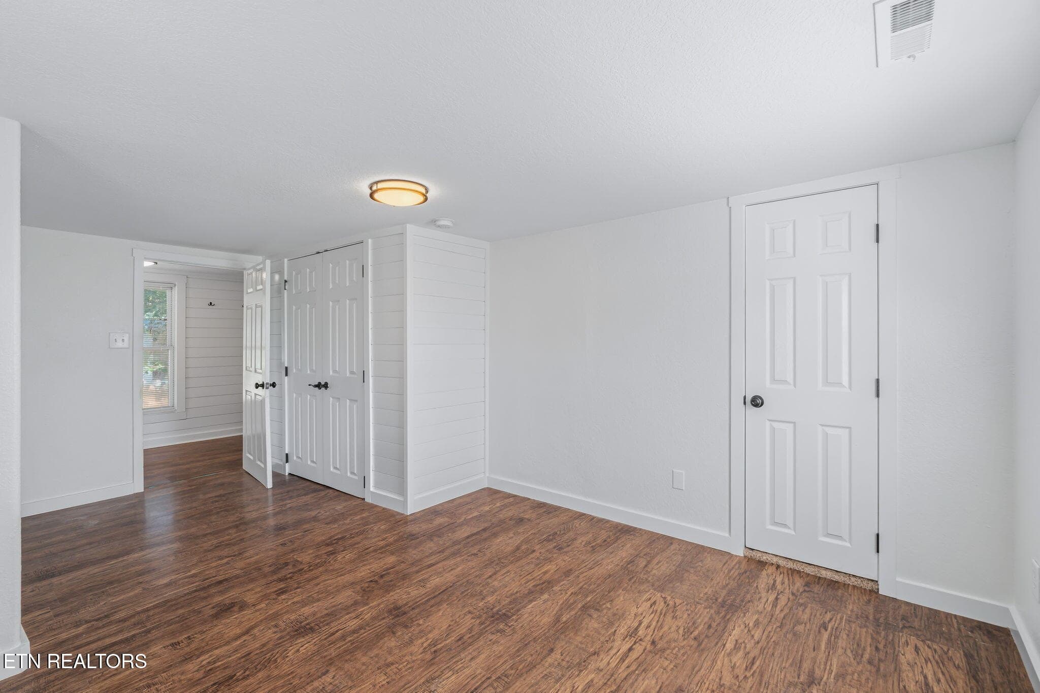 17-web-or-mls-224 E Burwell Ave-18 - 224 E Burwell Ave, Knoxville, TN 37917, Knoxville