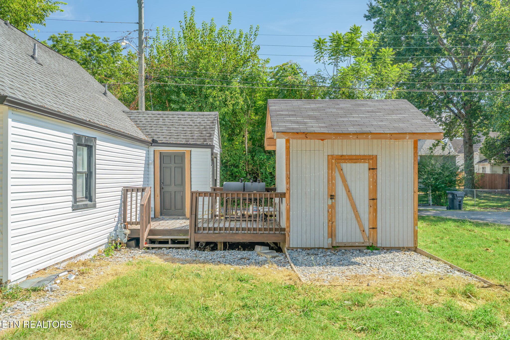 26-web-or-mls-224 E Burwell Ave-27 - 224 E Burwell Ave, Knoxville, TN 37917, Knoxville