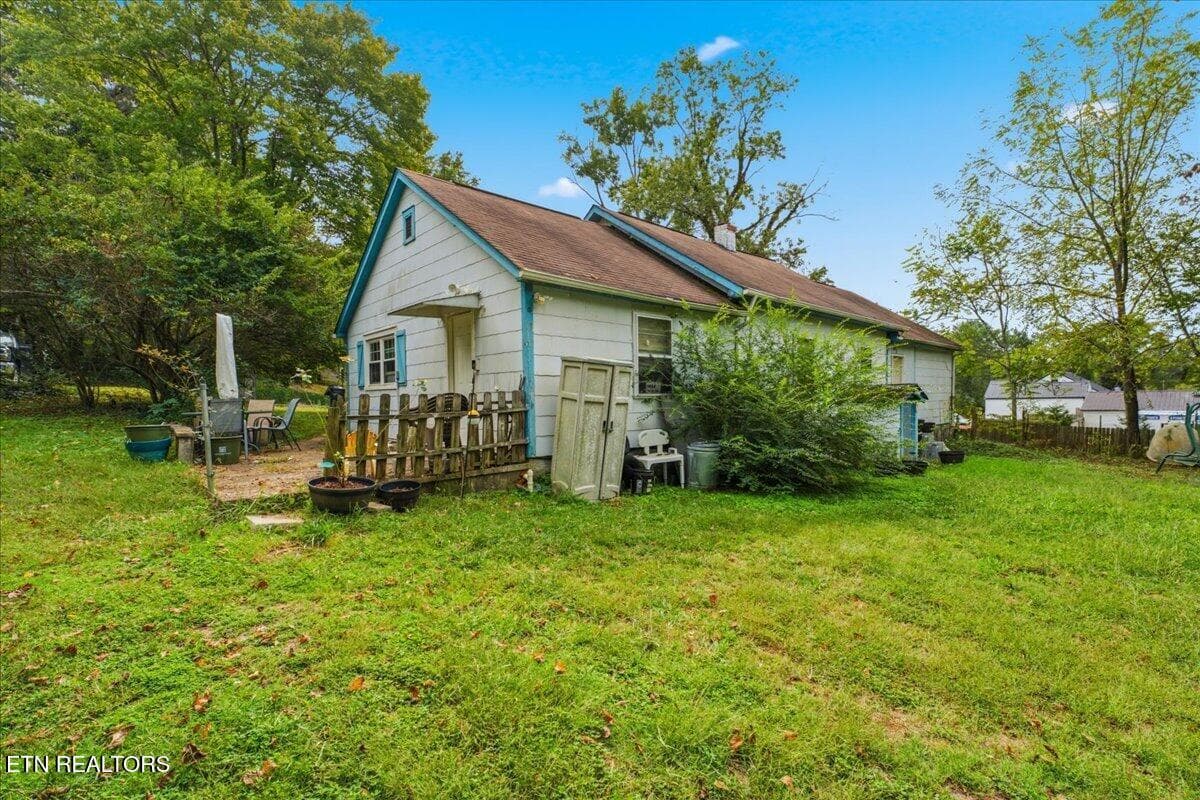 23-Exterior - 4155 Sevierville Rd, Maryville, TN 37804, Maryville