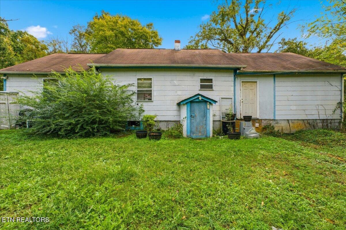 24-Exterior - 4155 Sevierville Rd, Maryville, TN 37804, Maryville